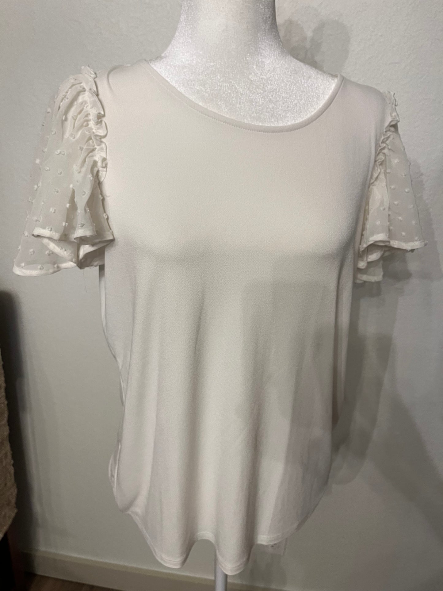 Adrianna Papell White Top With Flutter Sleeves