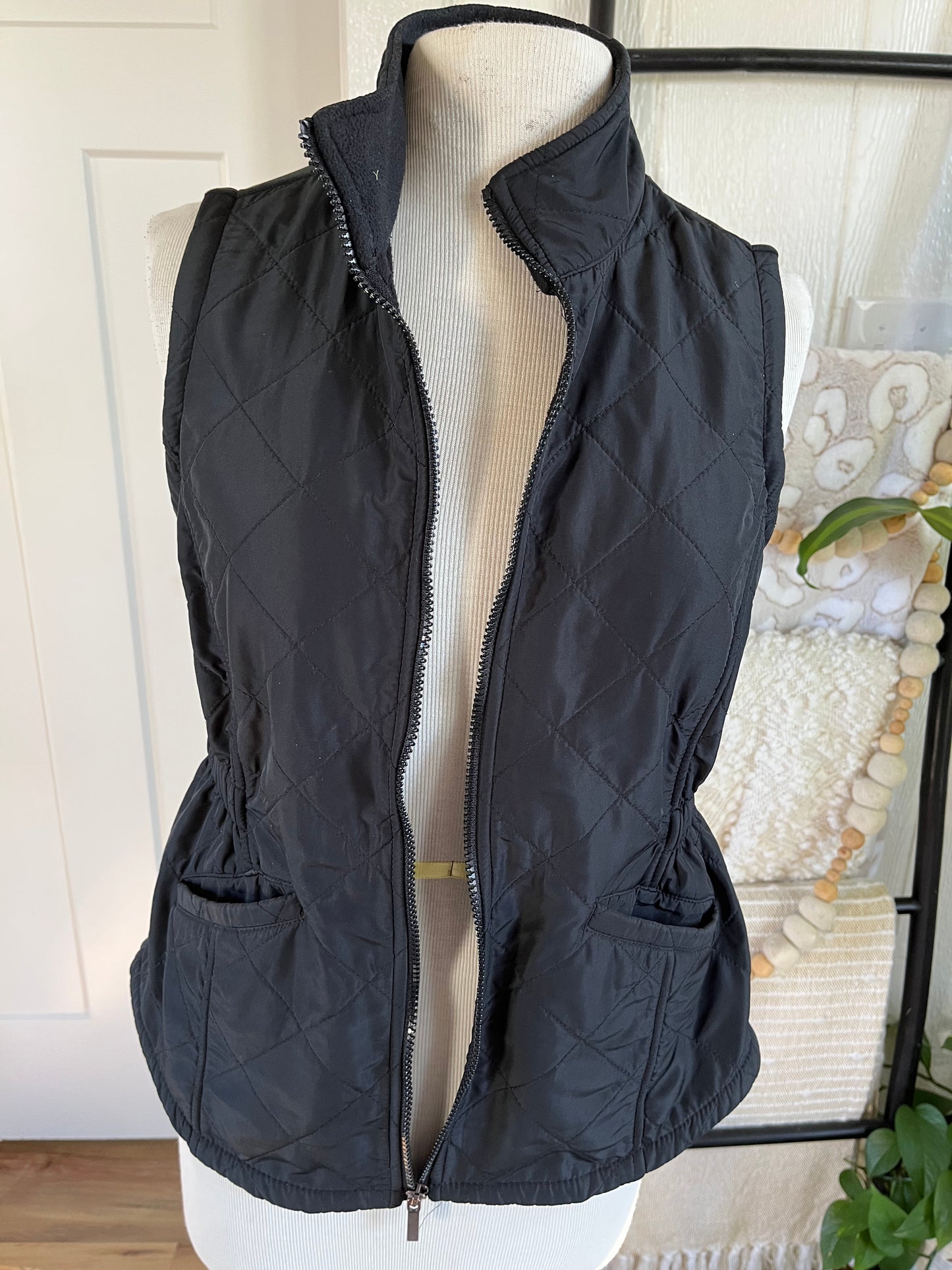 Blue Mountain Black Quilted Vest