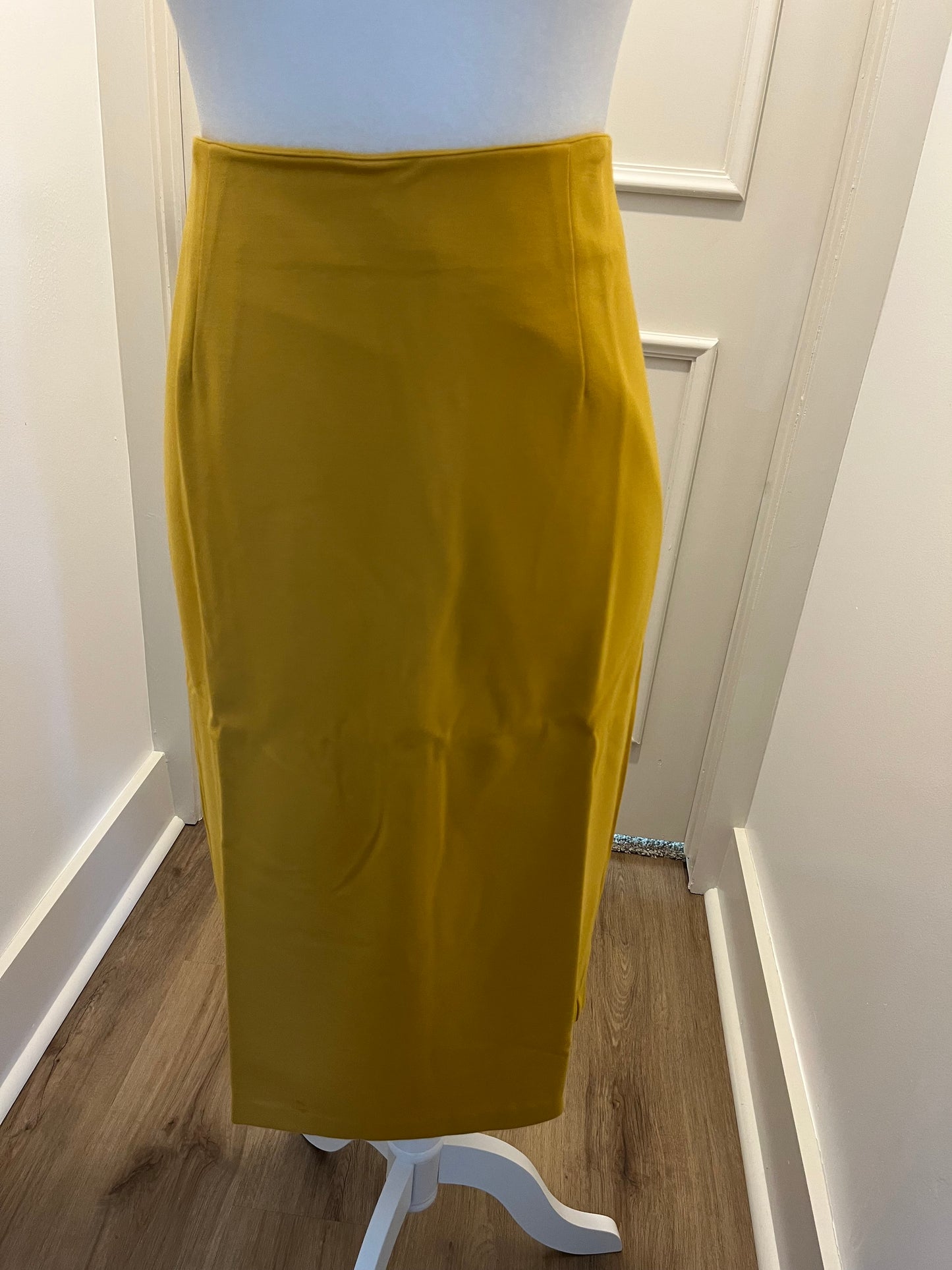 Dainty Jewells Mustard Pencil Skirt