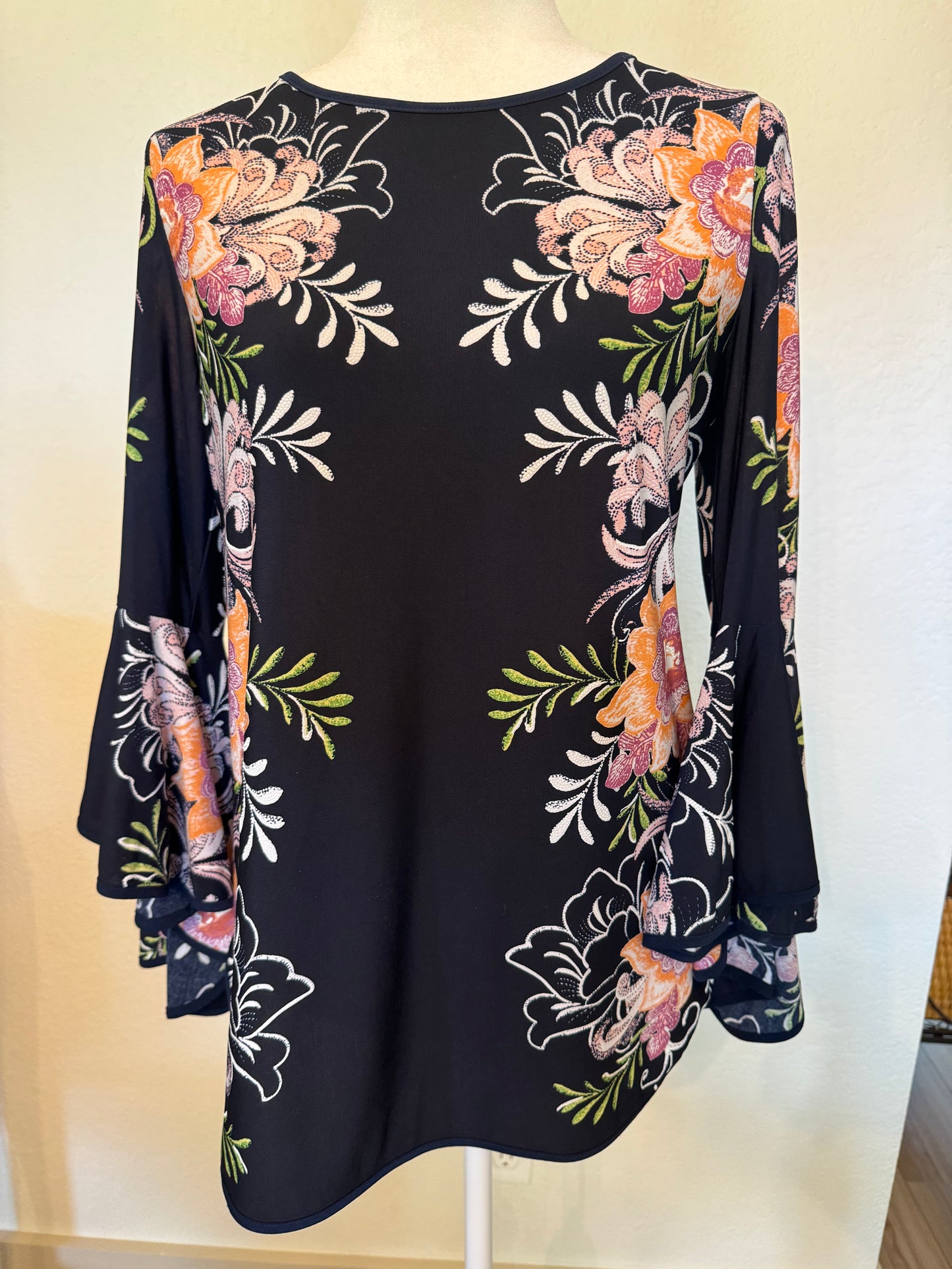 Coco Bianco Navy Floral Top With Ruffle Sleeves