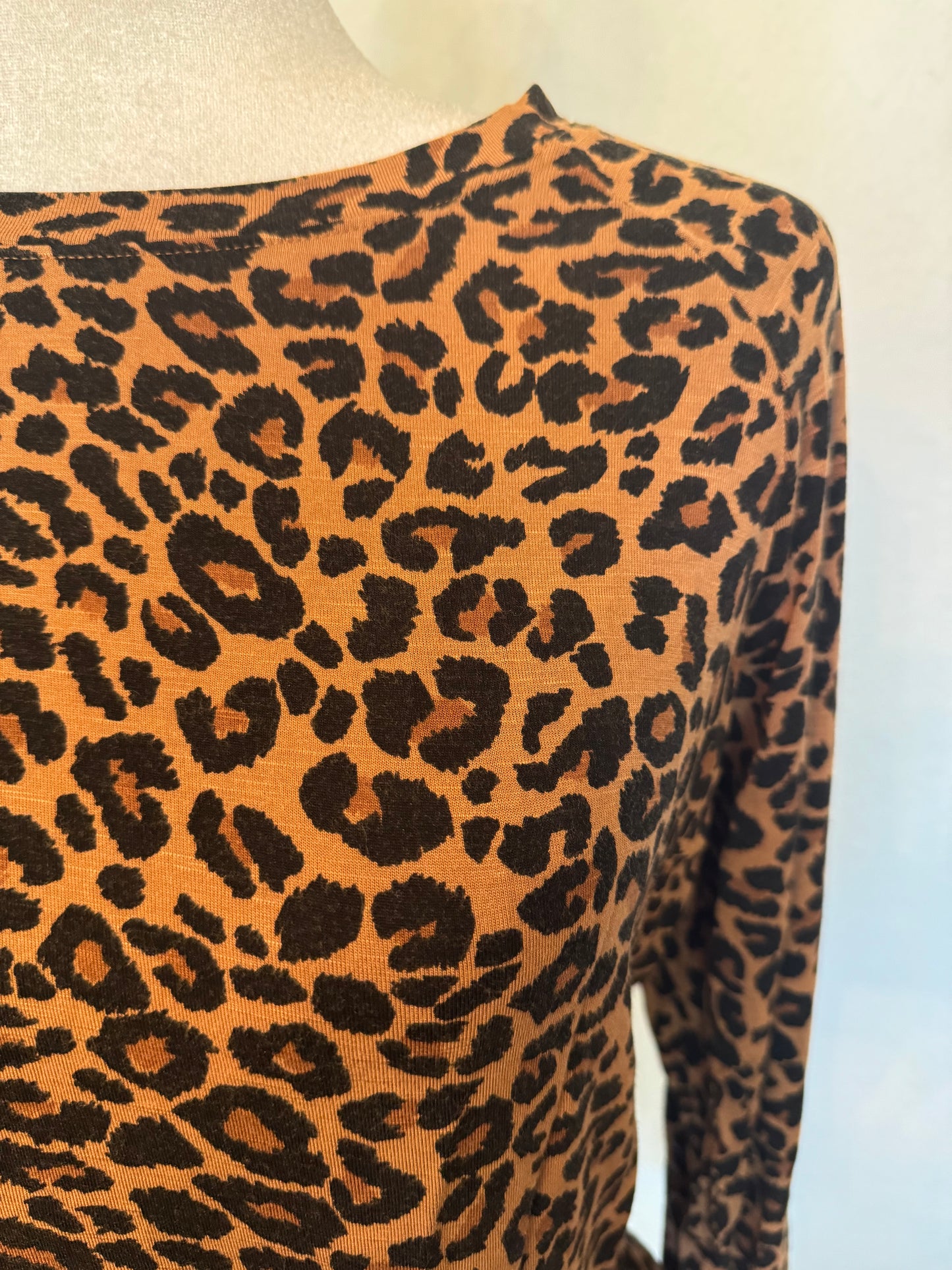 Time & Tru Leopard Knit Top