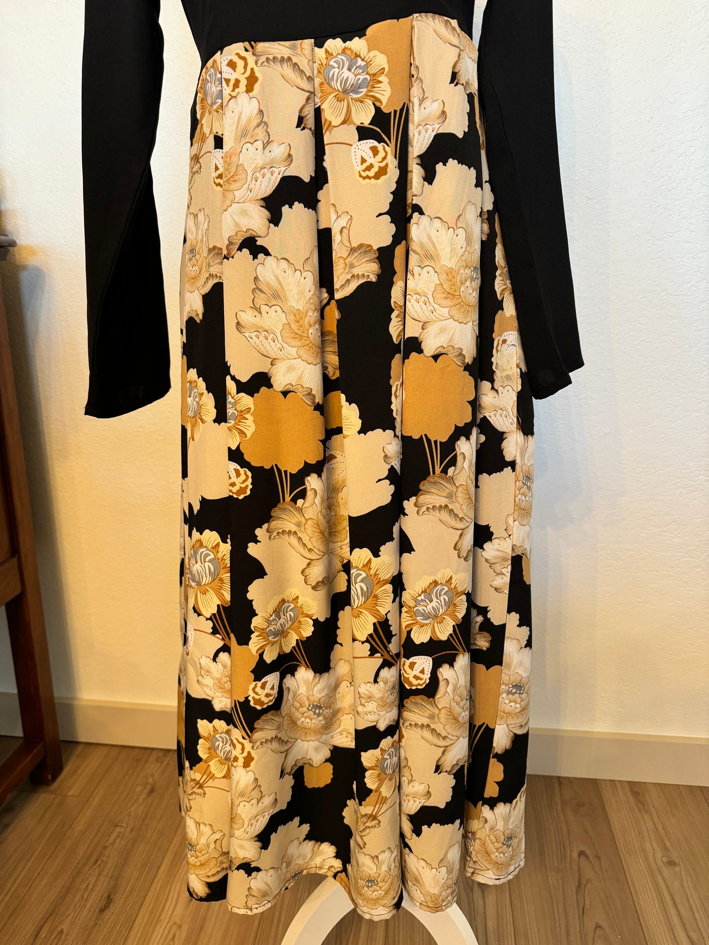 Shein Black and Cream Floral Maxi Dress