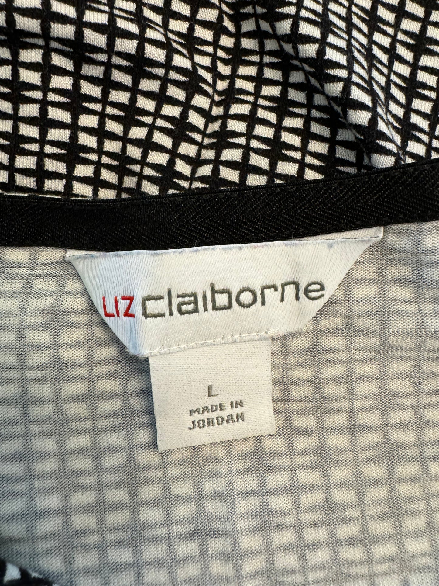 Liz Claiborne Black and White Knit Top