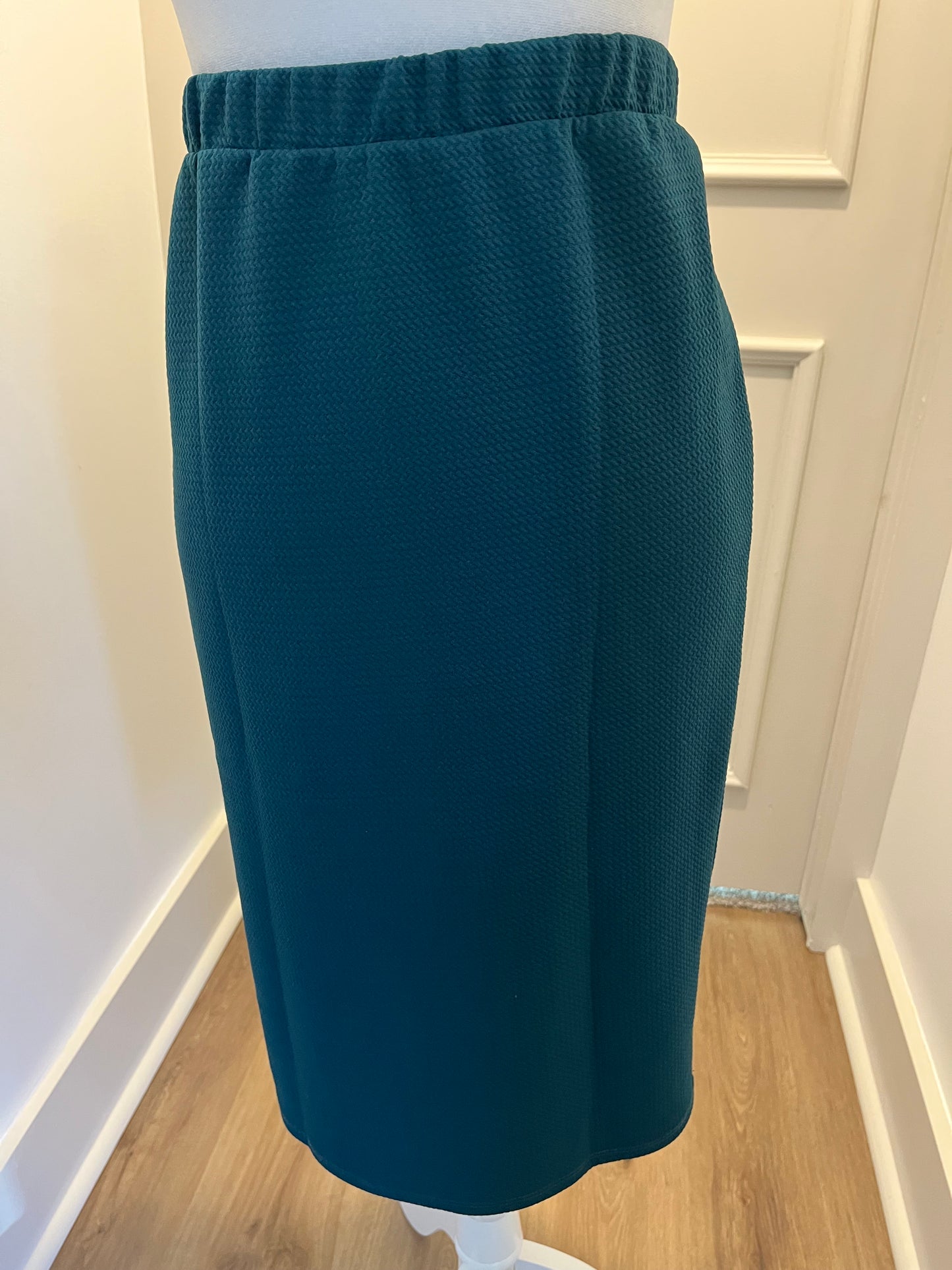 Klassy Girl Emerald Green Pencil Skirt