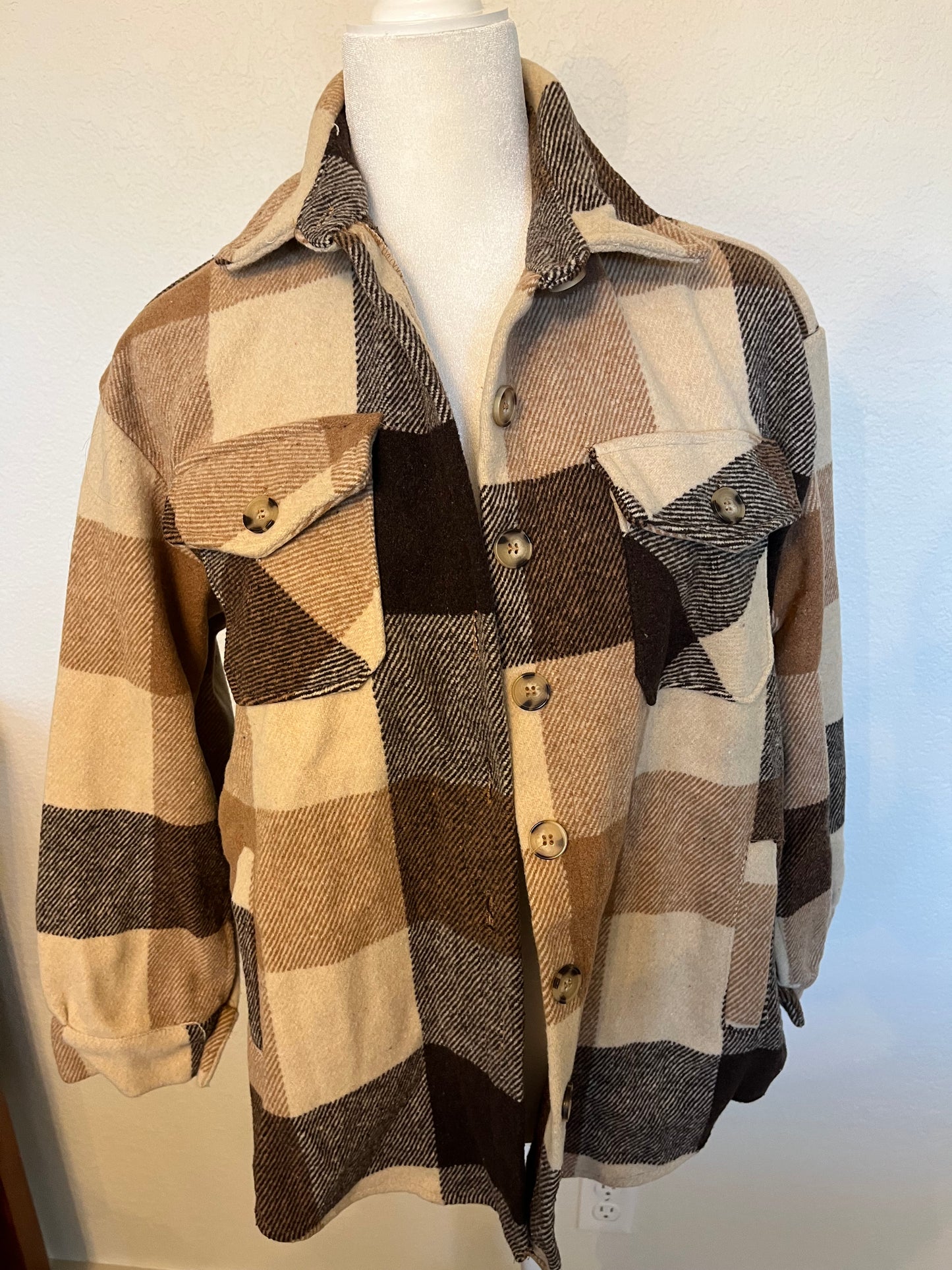 AndTheWhy Beige Plaid Shacket