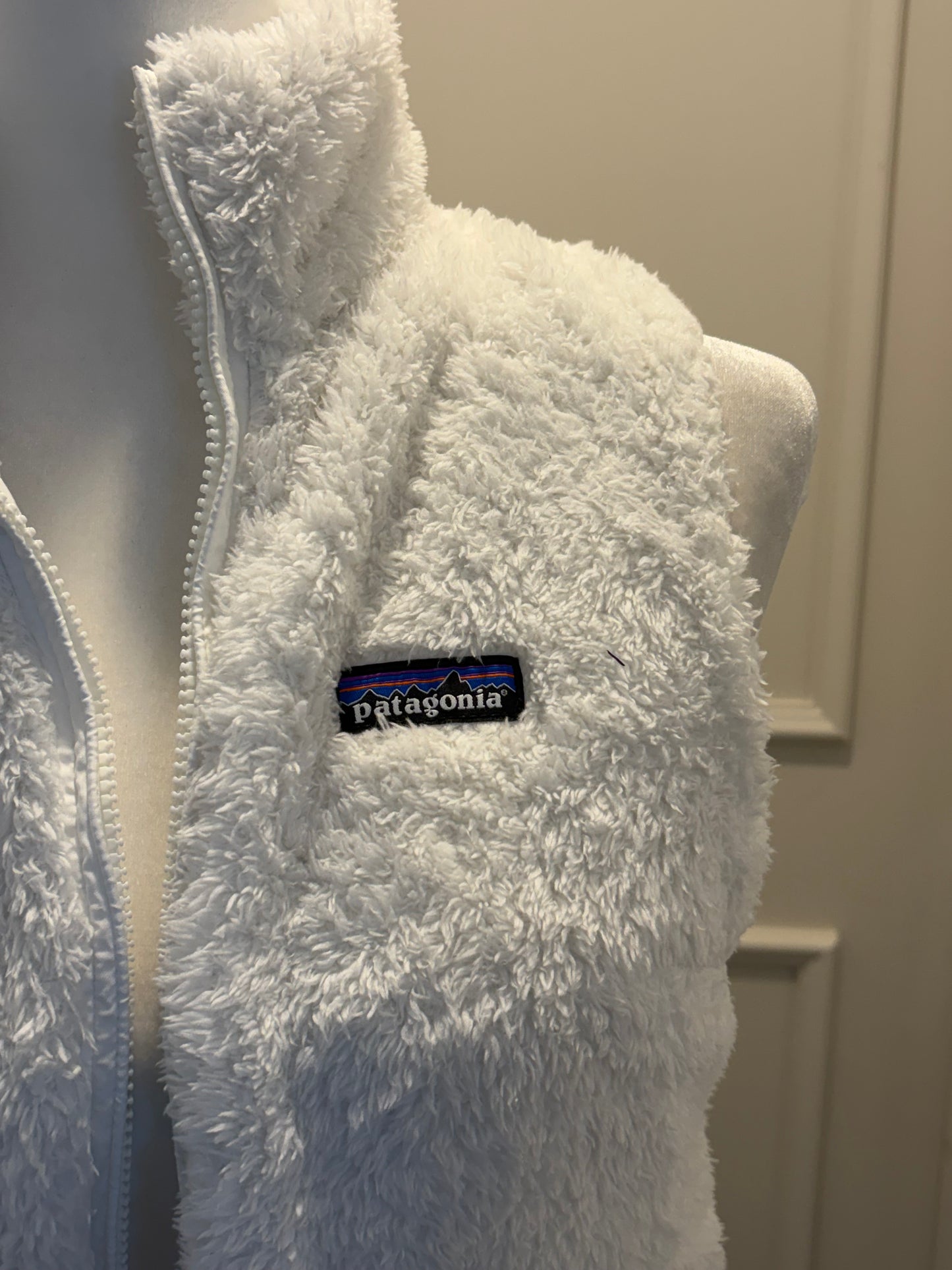 Patagonia White Sherpa Vest