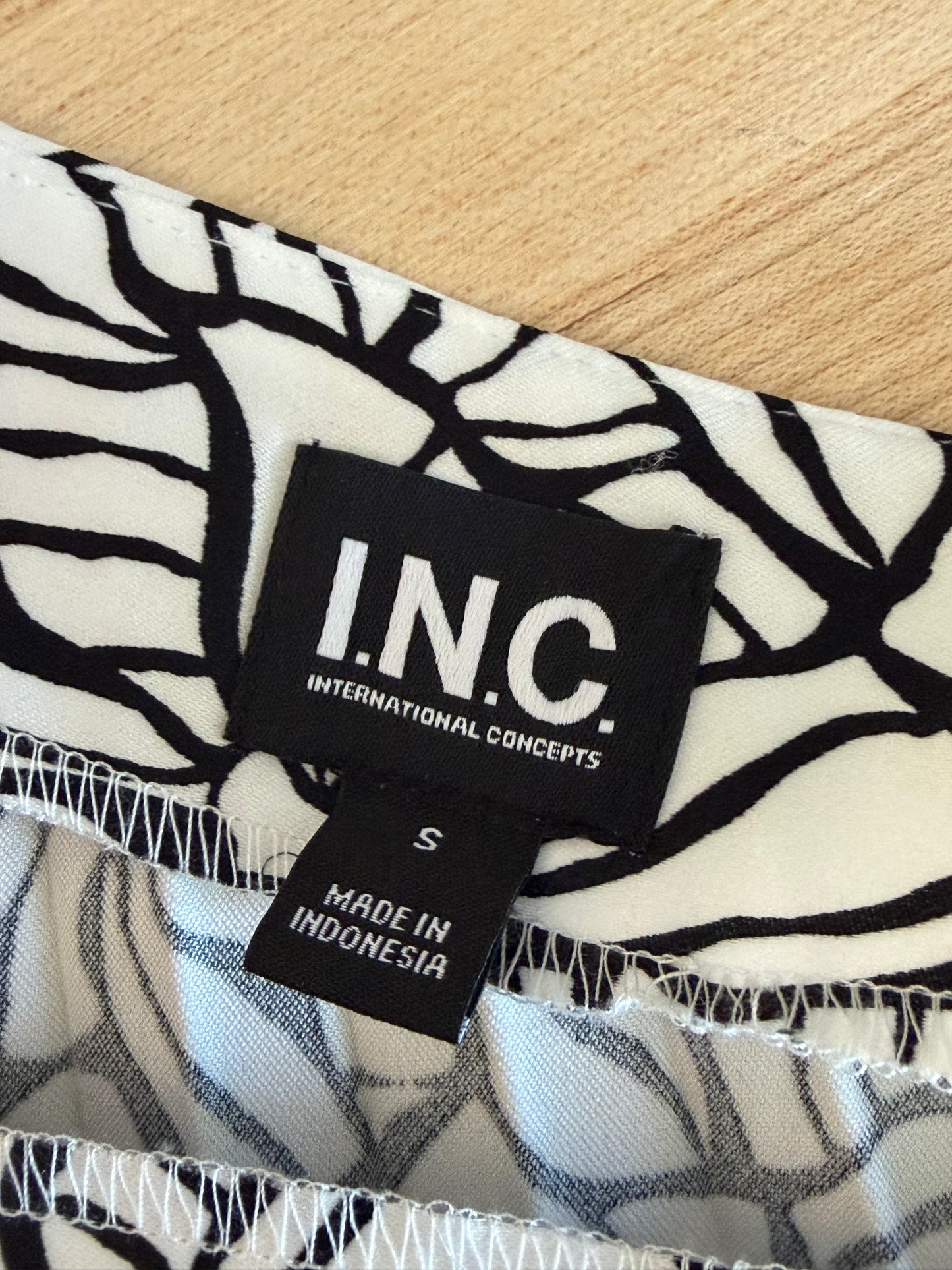 I.N.C. Black and White Pleated Skirt