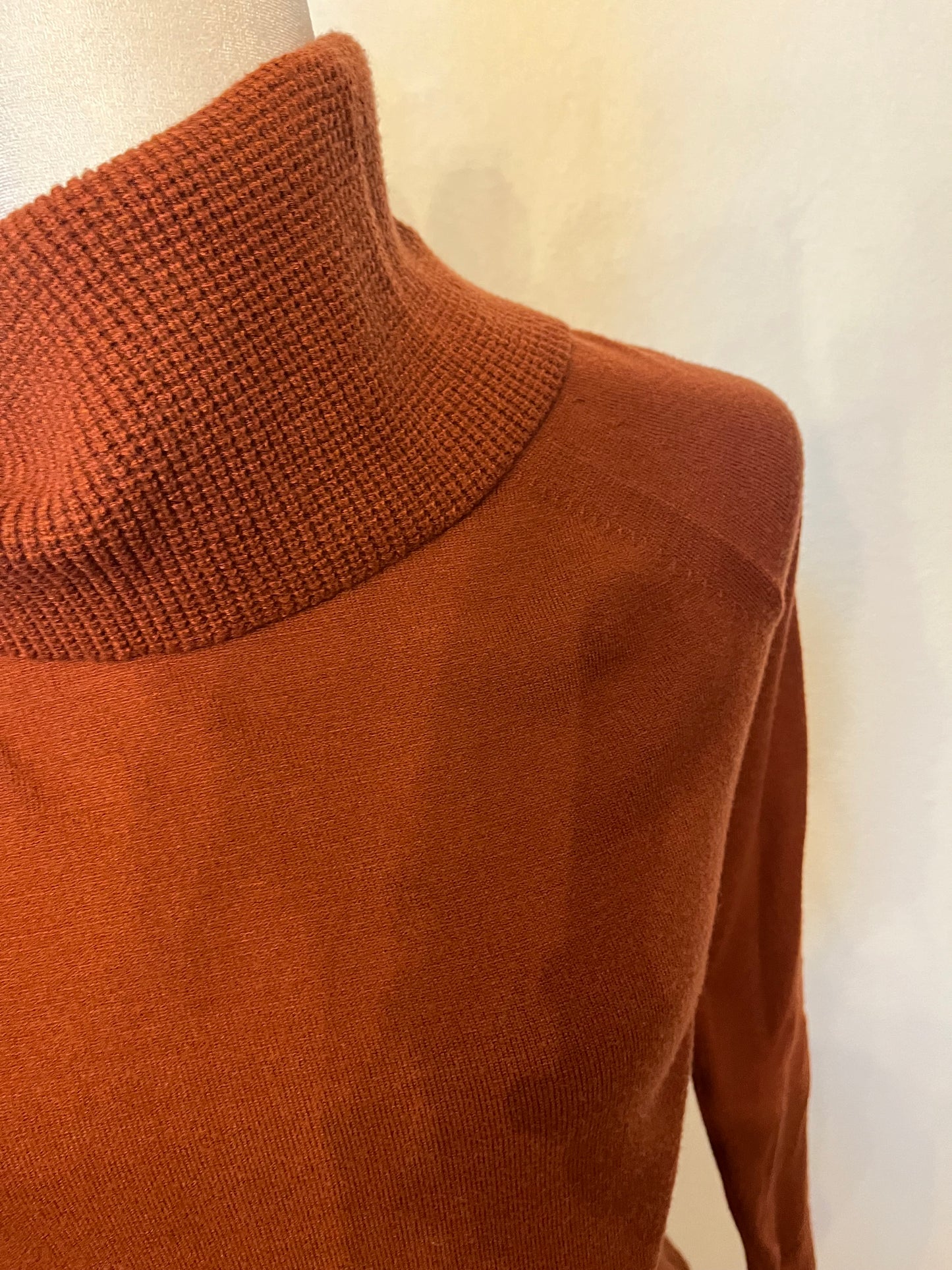 Cyrus Rust Circle Neck Sweater