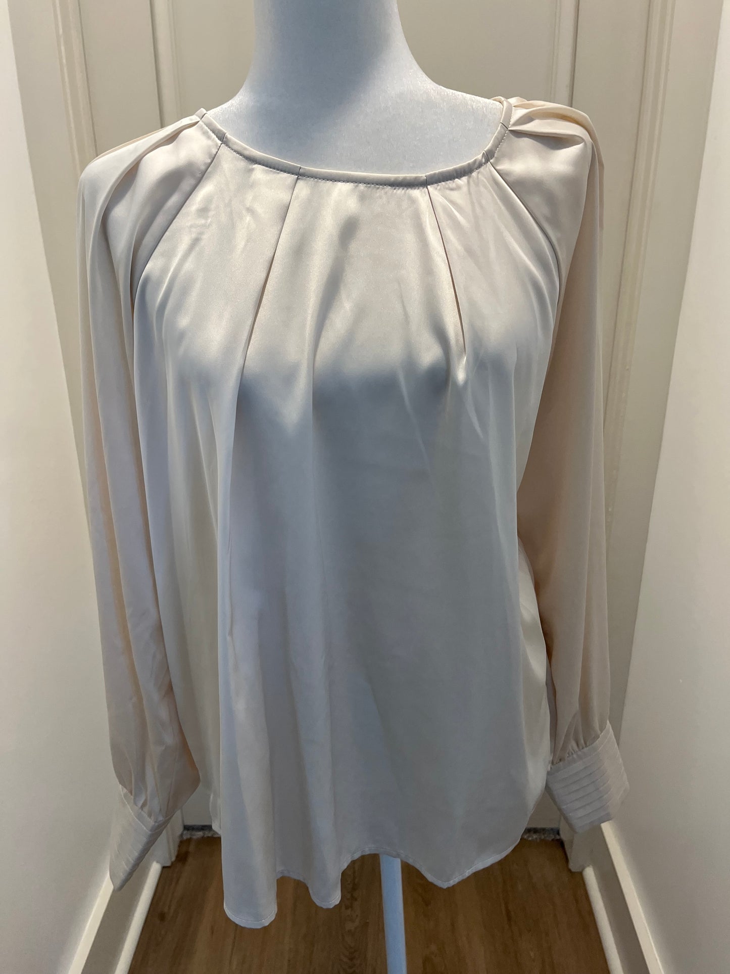 Blu Pepper Cream Satin Top