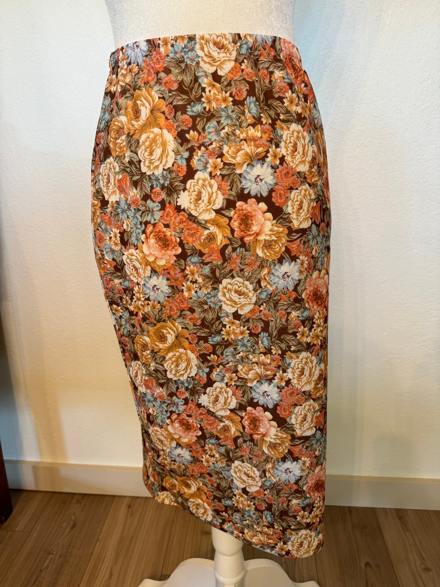 Shein Multicolor Floral Pencil Skirt