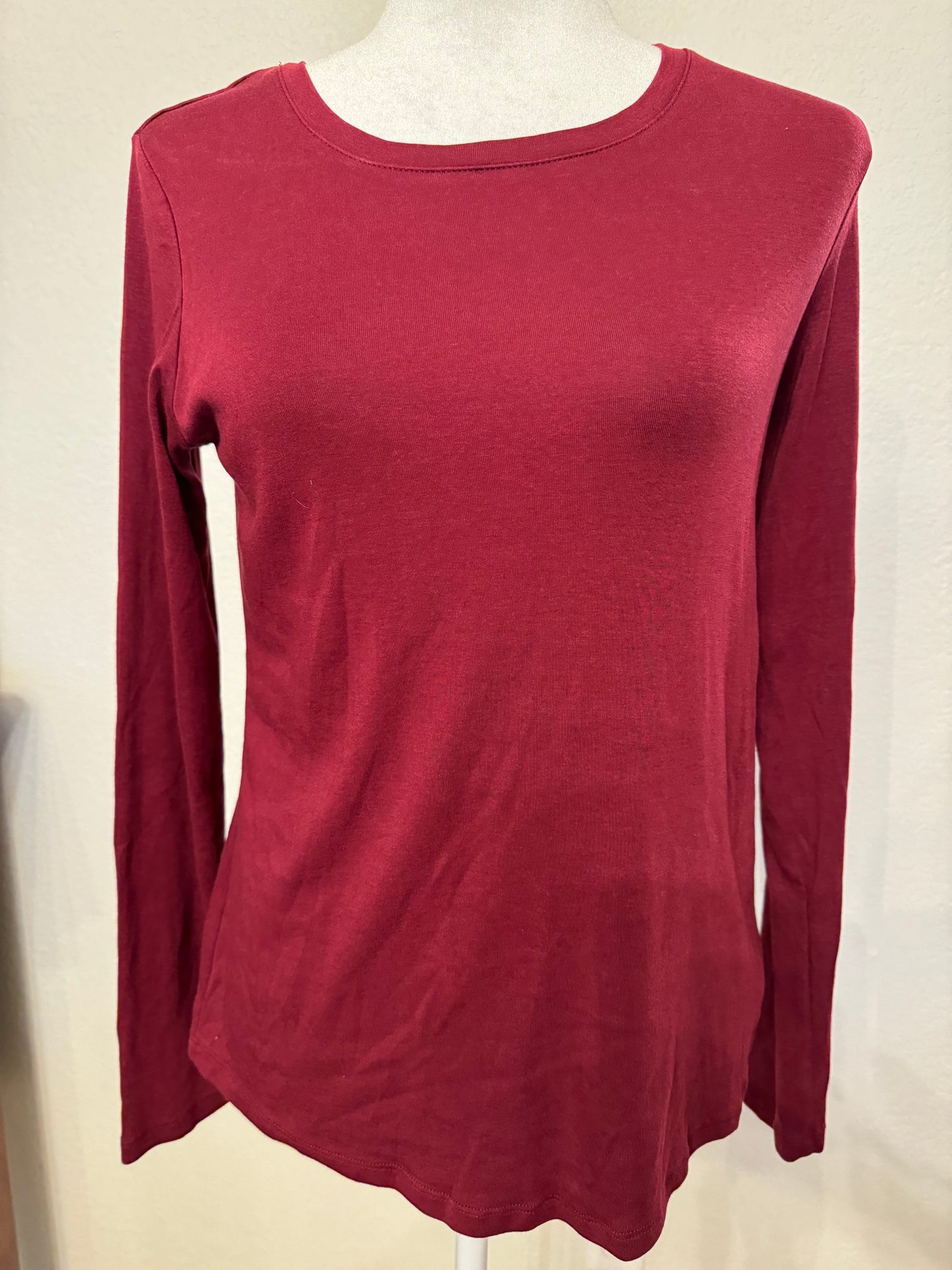 Eddie Bauer Burgundy Knit Layering Top