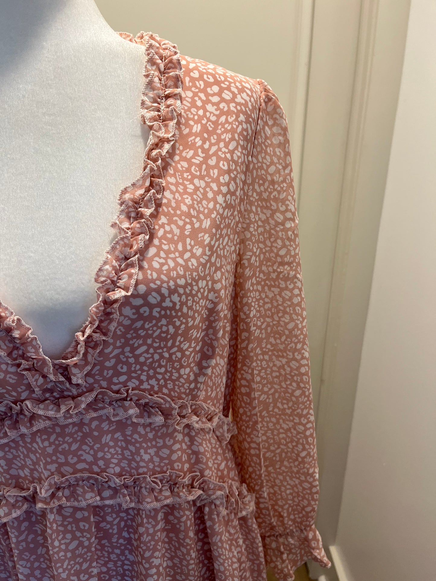 No Brand Pink Leopard Maxi Dress