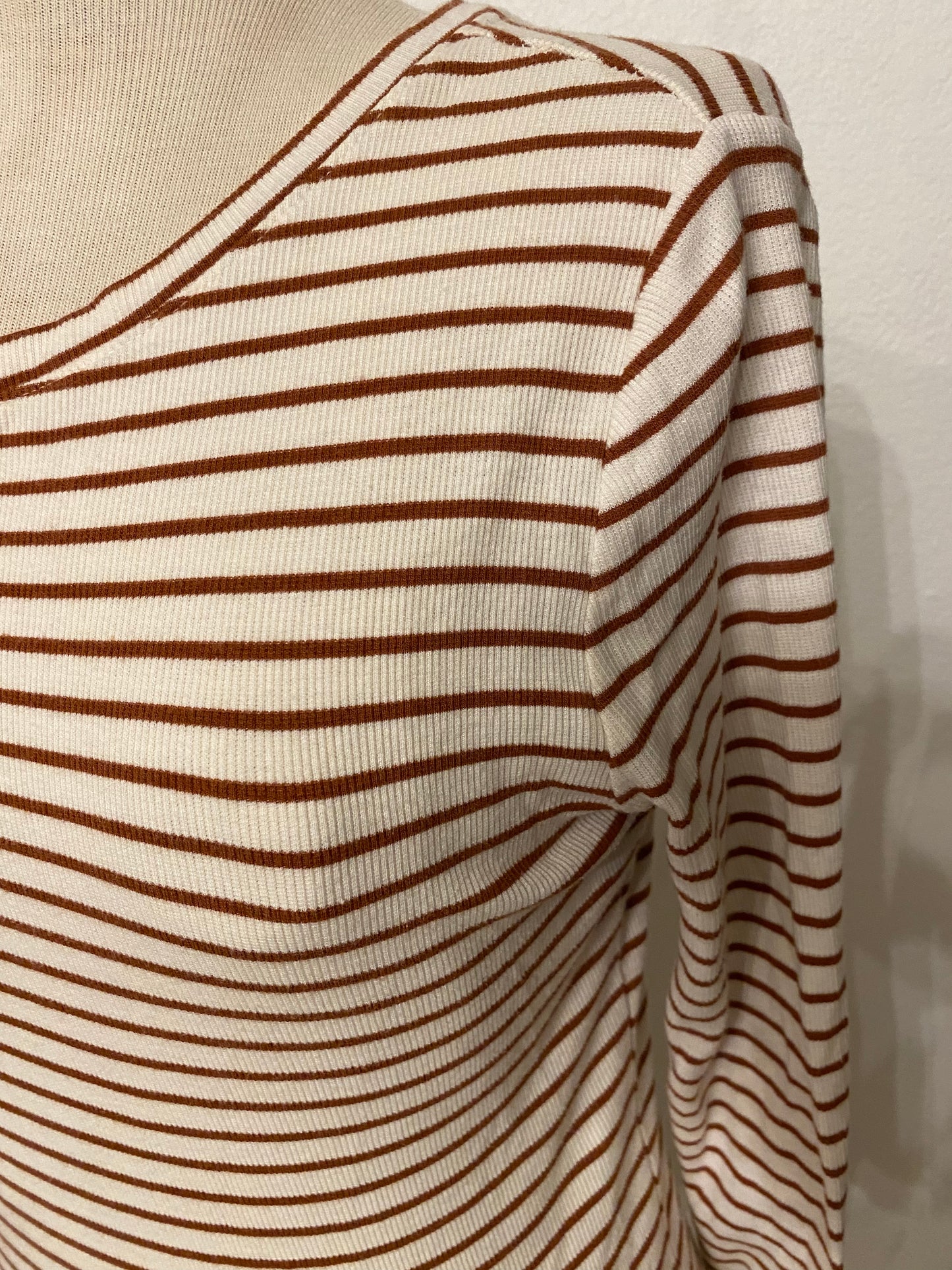 Time & Tru Brown & White Stripe Ribbed Top