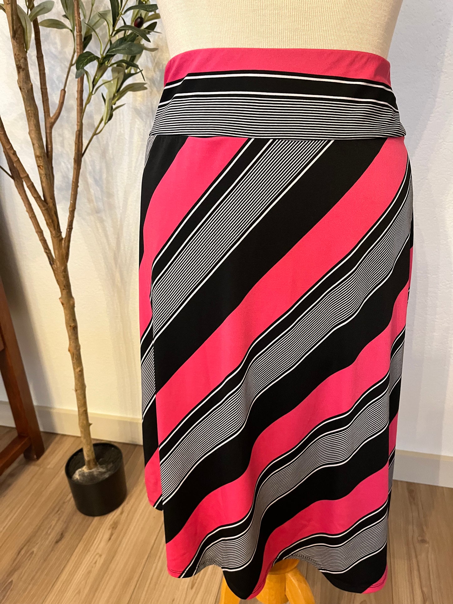 Kim Rogers Pink and Black Maxi Skirt