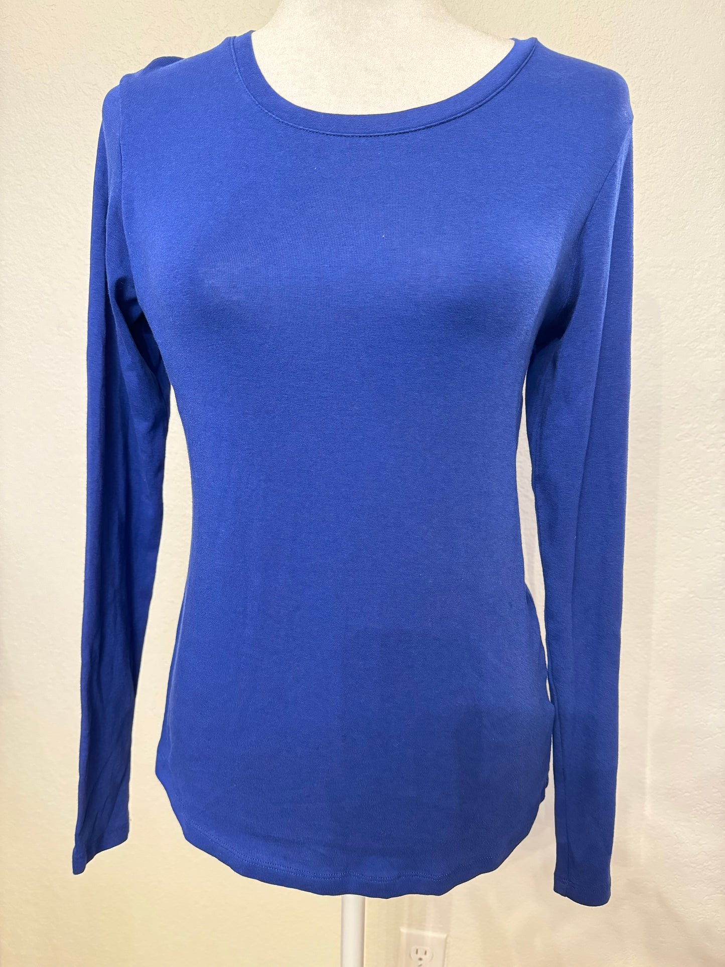 Eddie Bauer Blue Knit Top