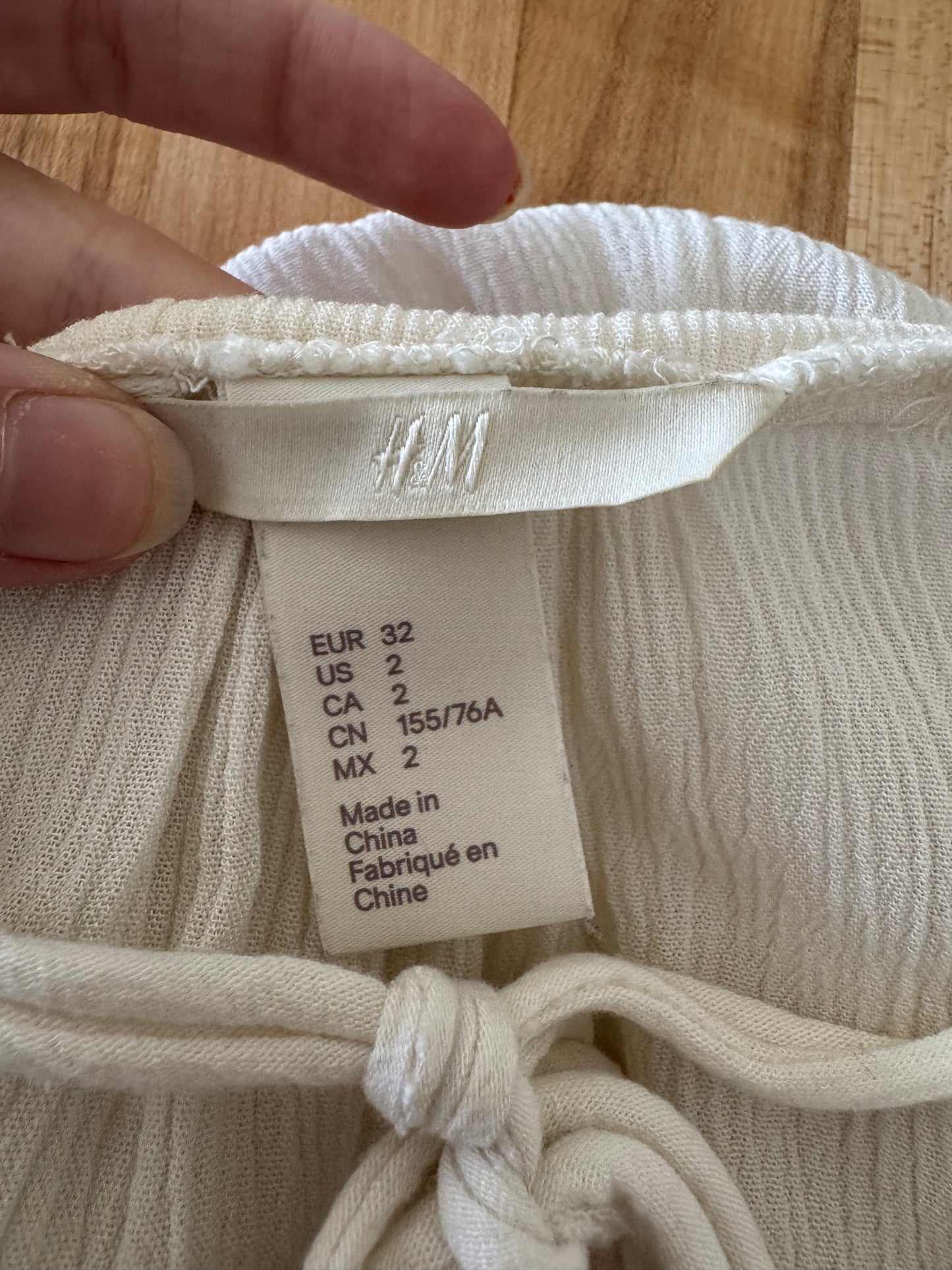 H&M Cream Top With Elastic Waist