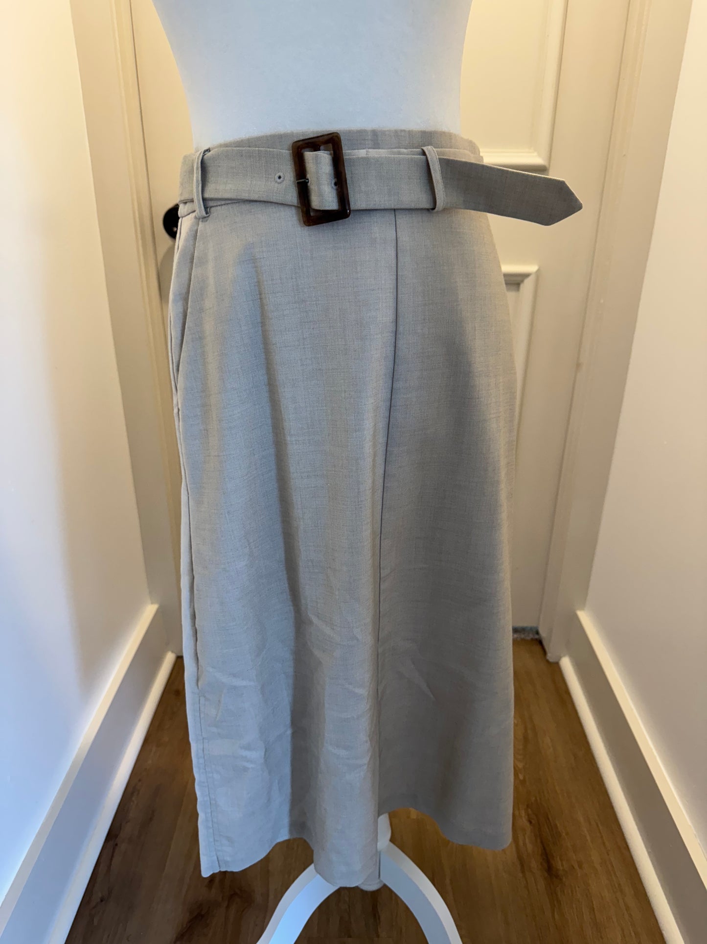 Banana Republic Beige Belted Midi Skirt