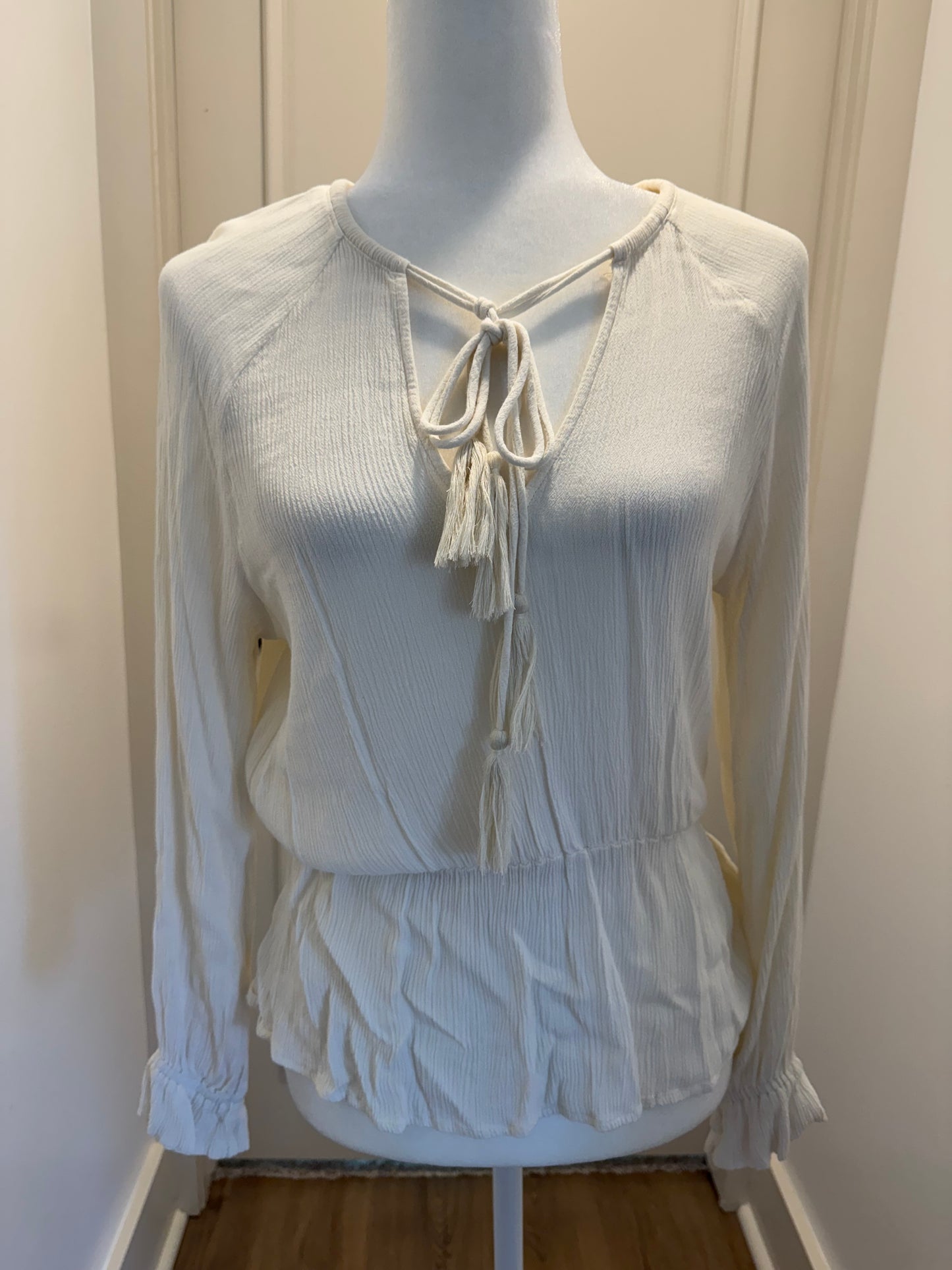H&M Cream Top With Elastic Waist