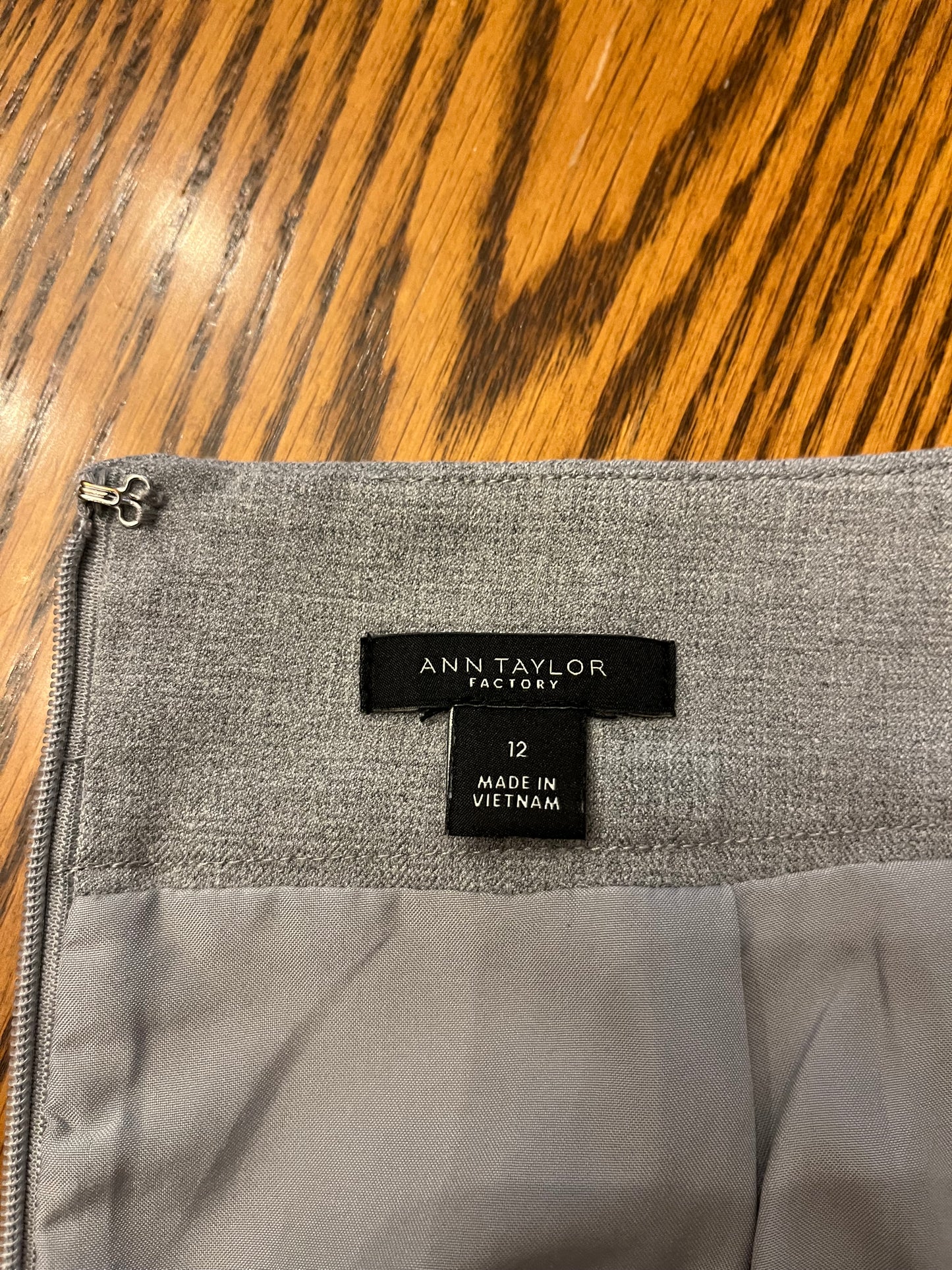 Ann Taylor Gray Pencil Skirt