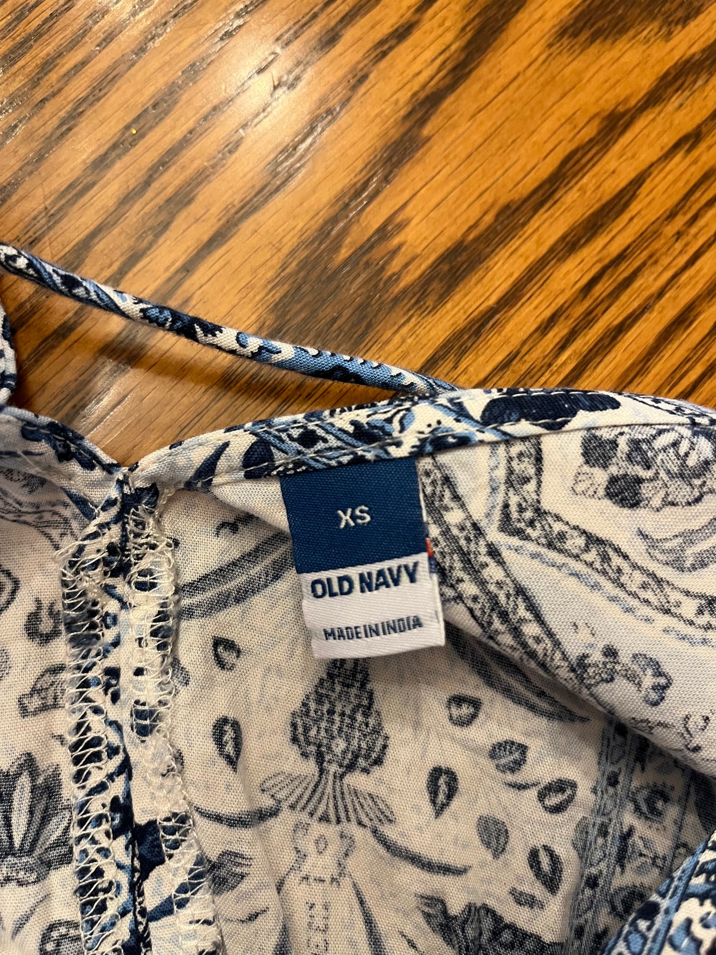 Old Navy Blue Paisley Print Maxi Dress