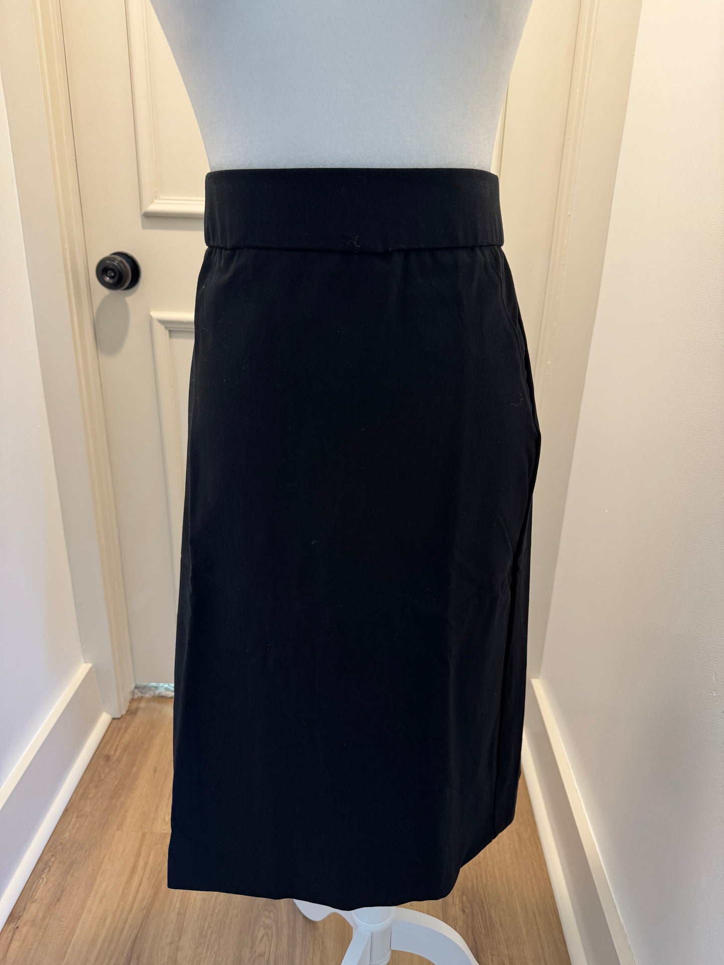Briggs Black Pencil Skirt