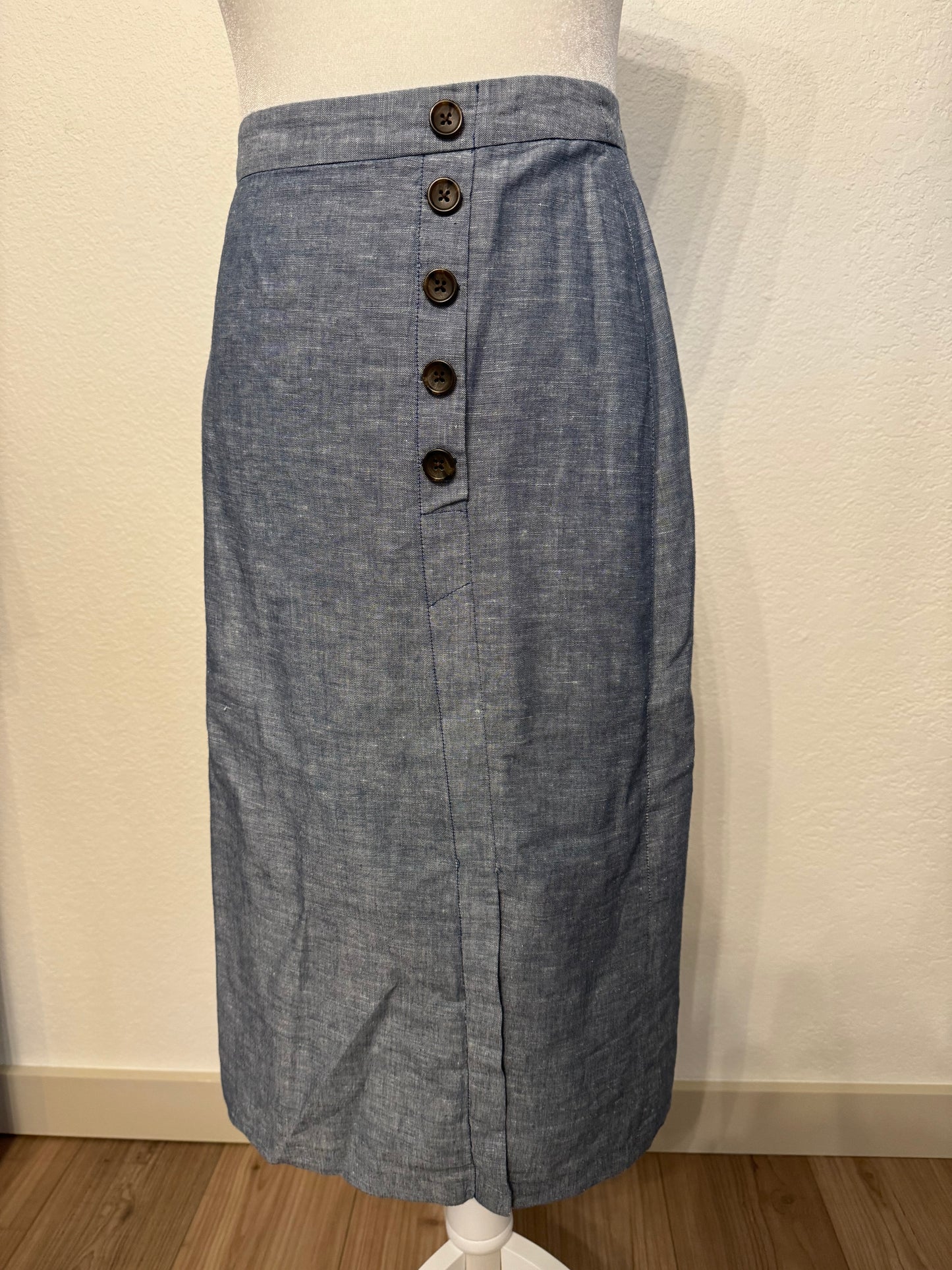 Banana Republic Blue Pencil Skirt With Button Accent