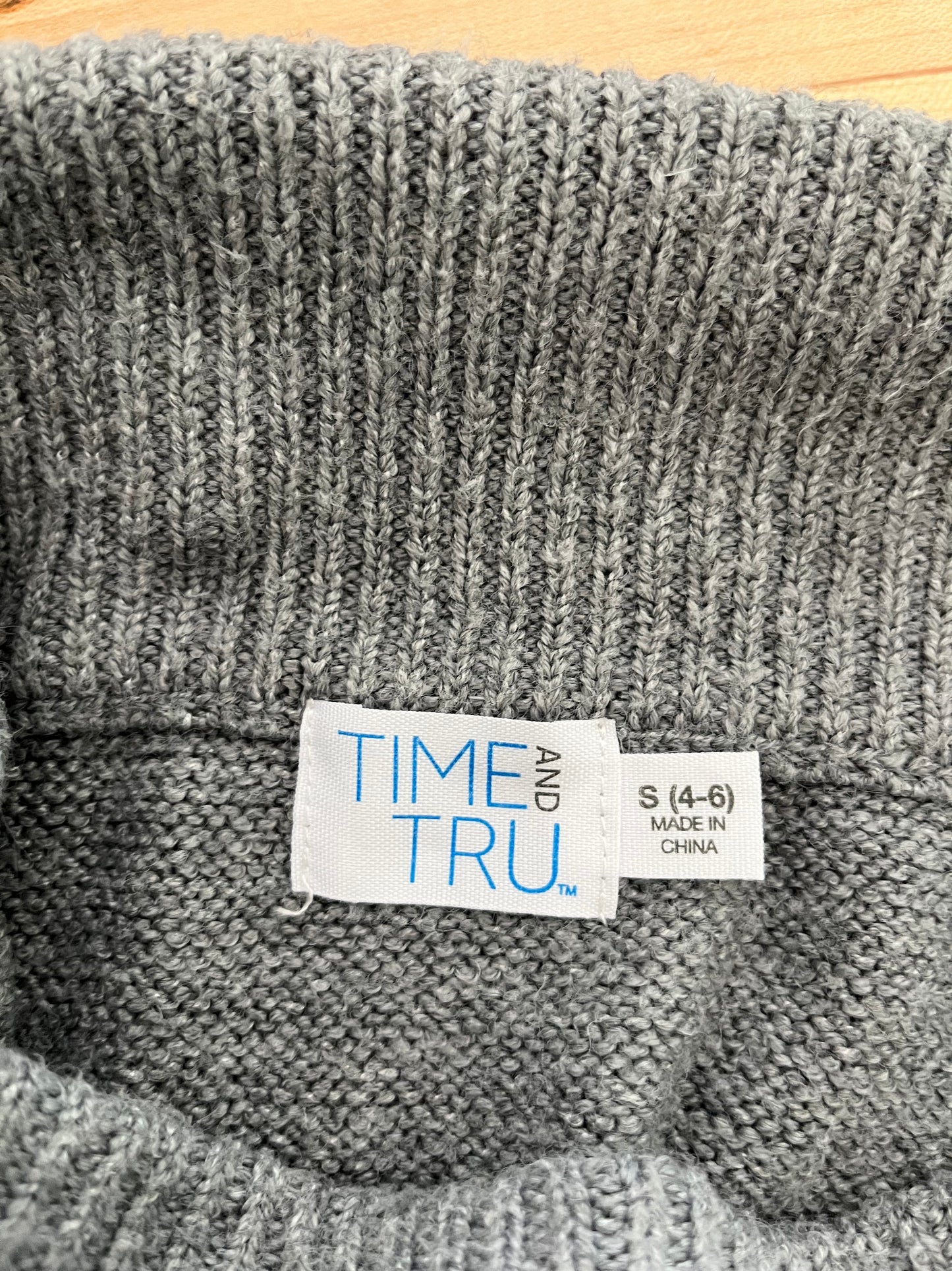 Time & Tru Gray Sweater Skirt
