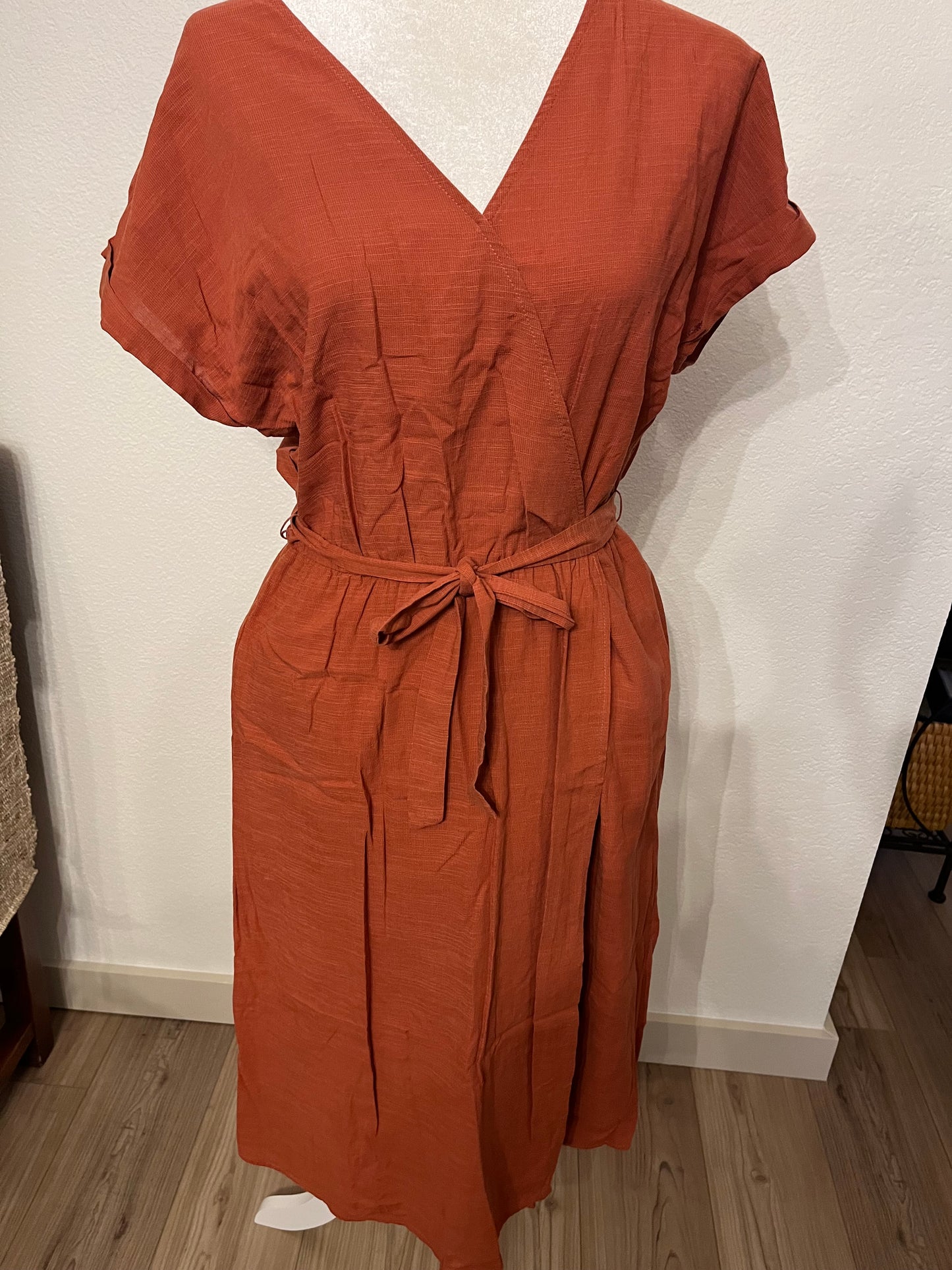 Universal Thread Rust Midi Dress