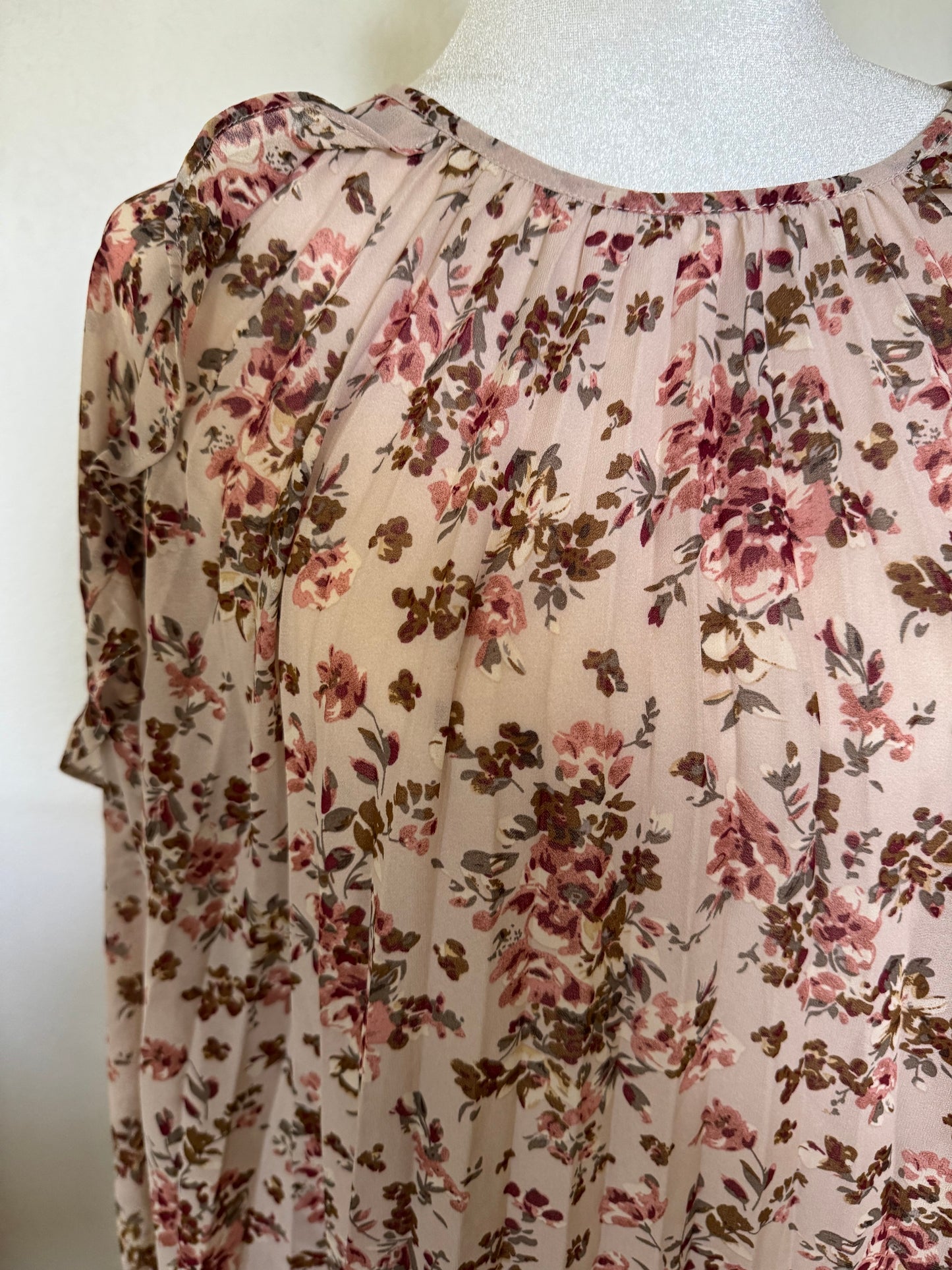 Melloday Dusty Rose and Burgundy Floral Top