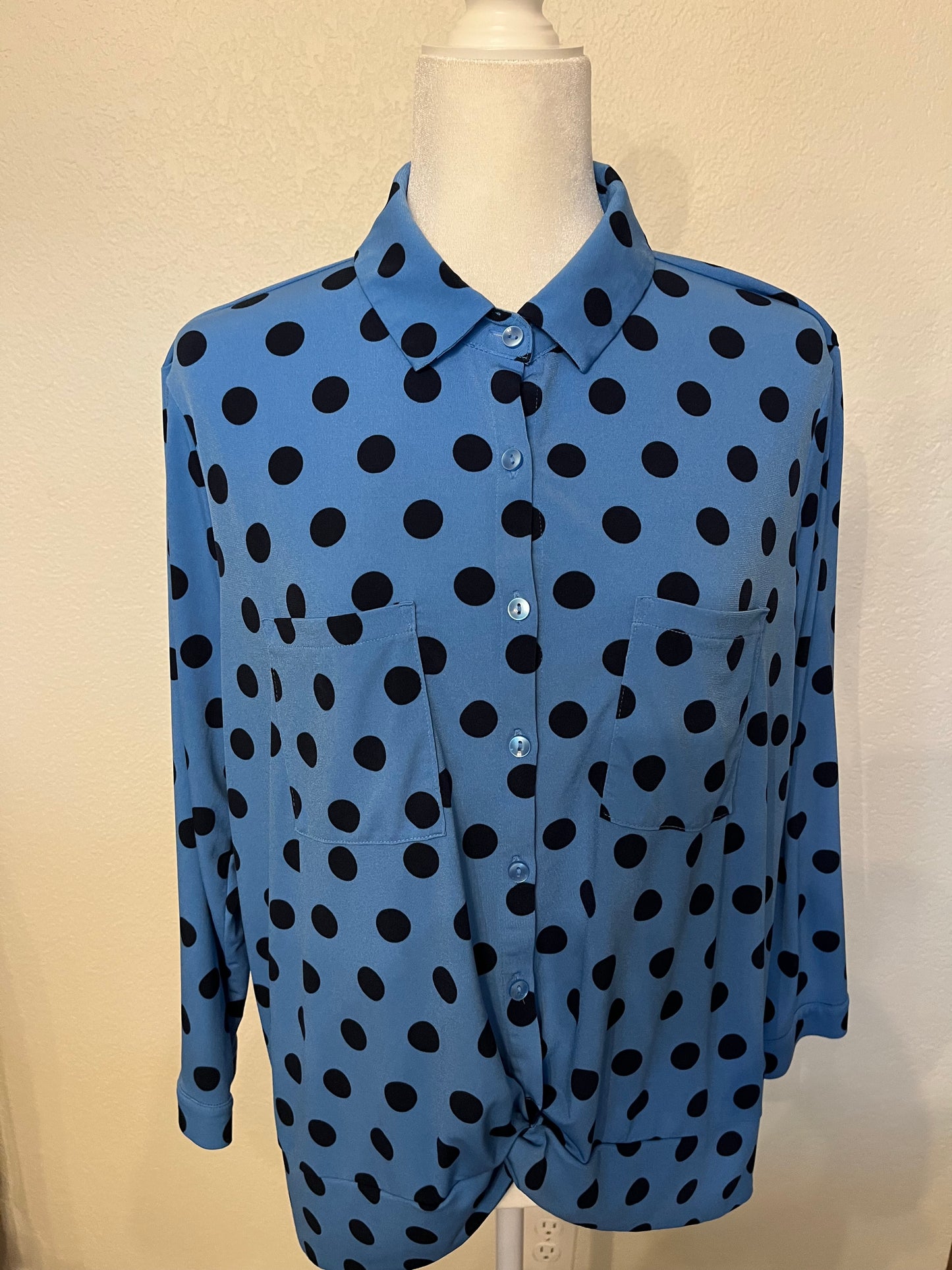 Cato Blue and Black Dot Button Up Top