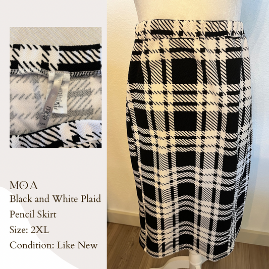 MOA Black and White Plaid Pencil Skirt