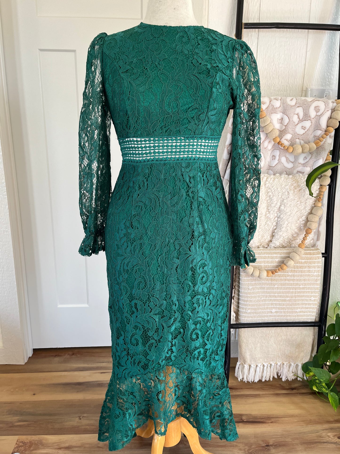 Shein Emerald Green Lace Midi Dress