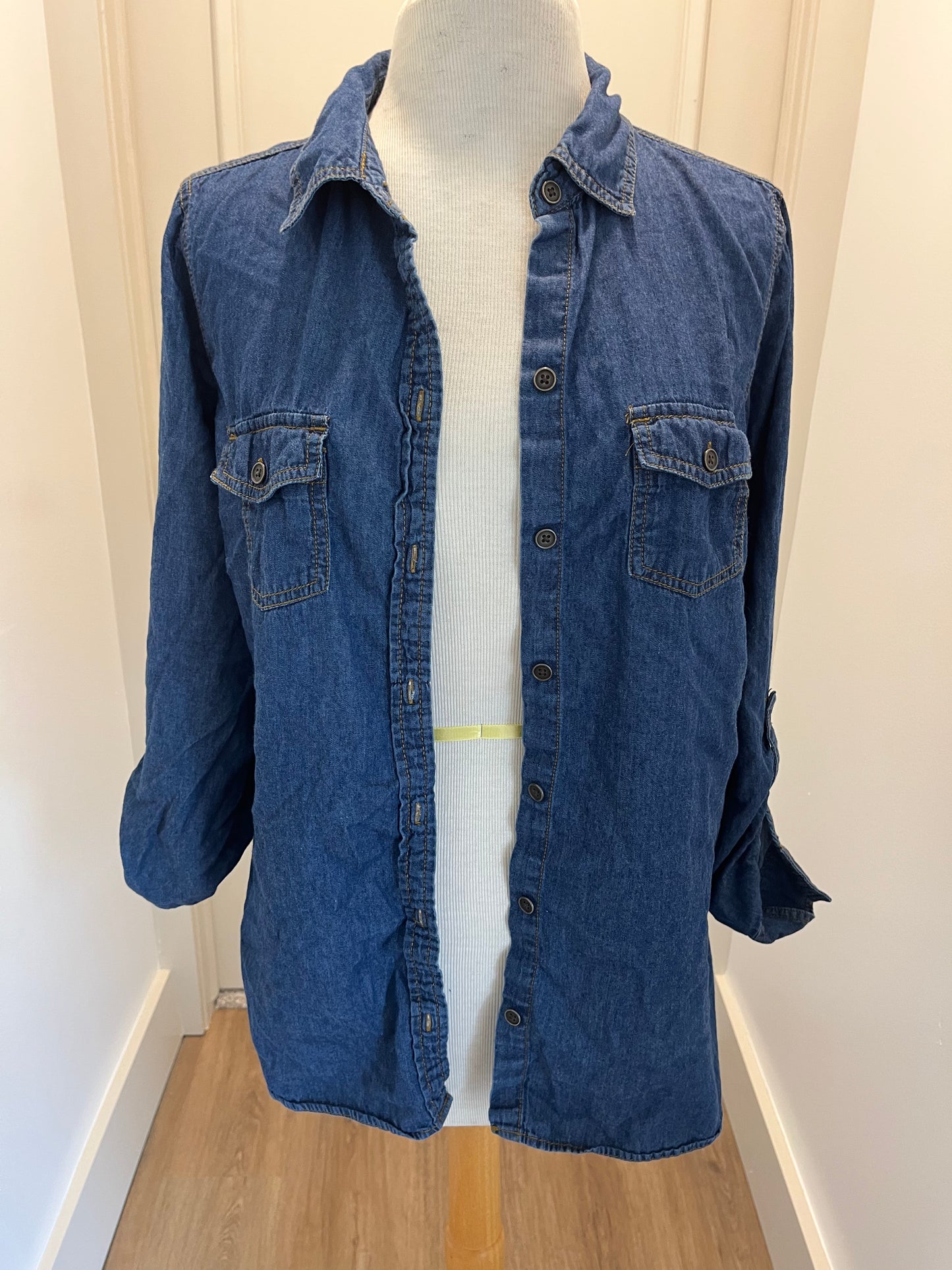 Faded Glory Denim Button Front Top