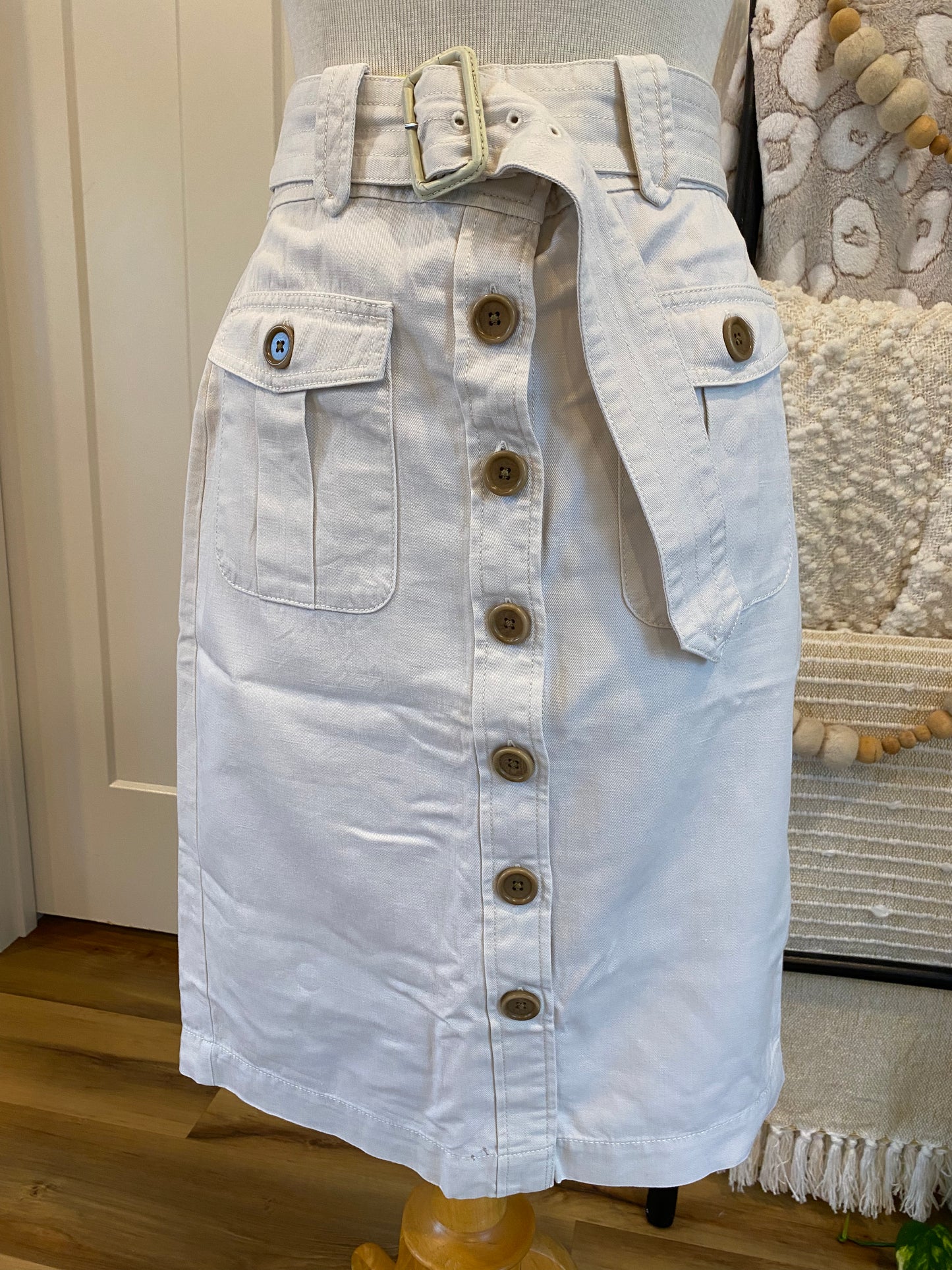 No Brand Cream Button Front Denim Skirt