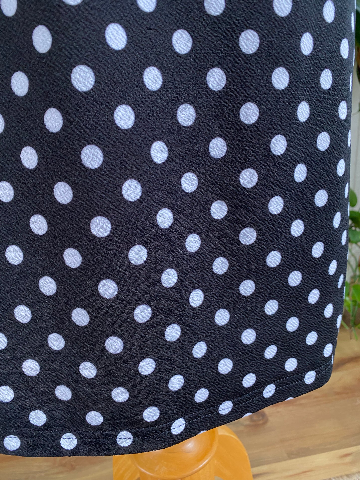 Dresse Trunk Black and White Polkadot Pencil Skirt