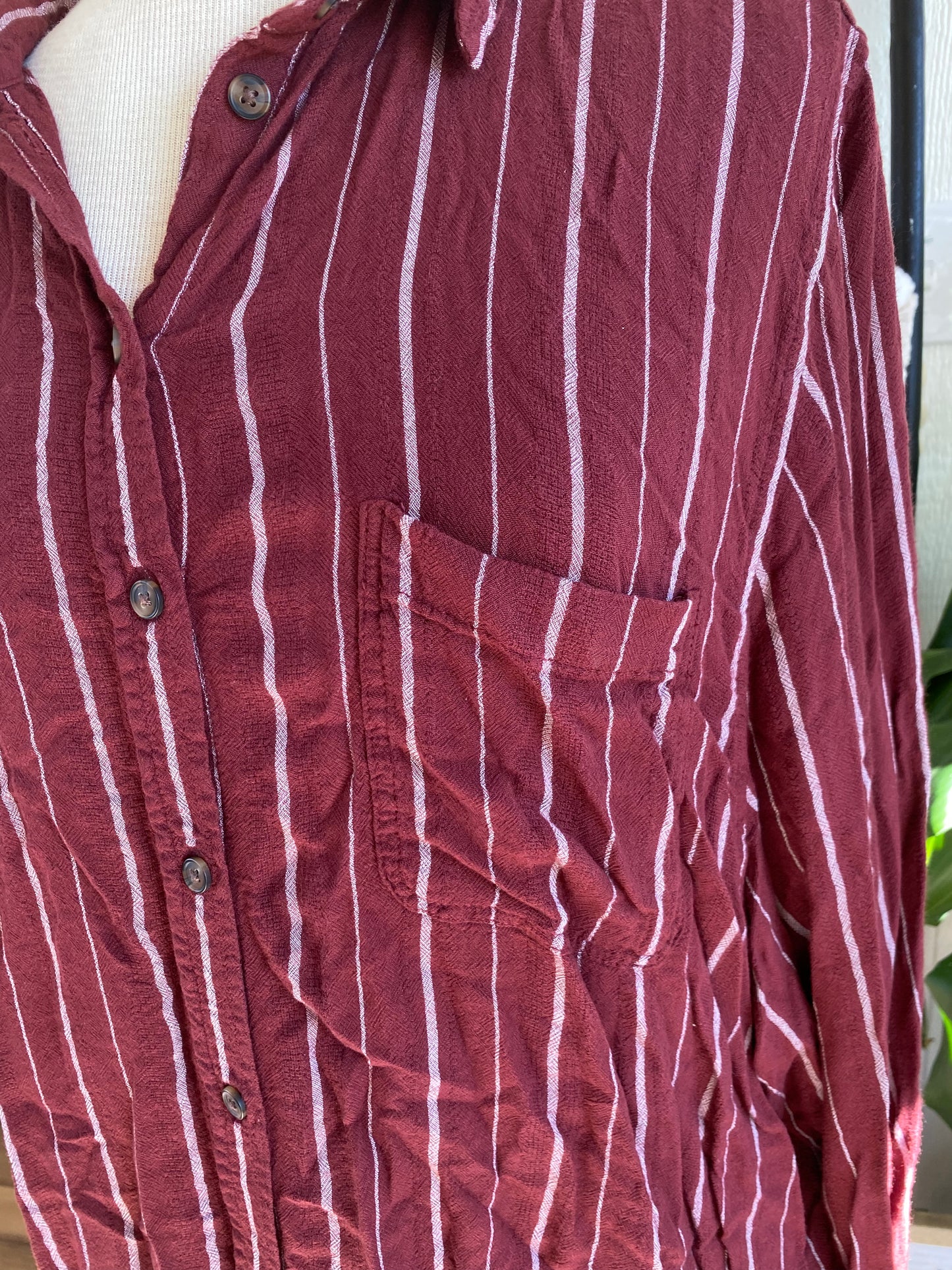 American Eagle Burgundy Stripe Top With Tie Waist