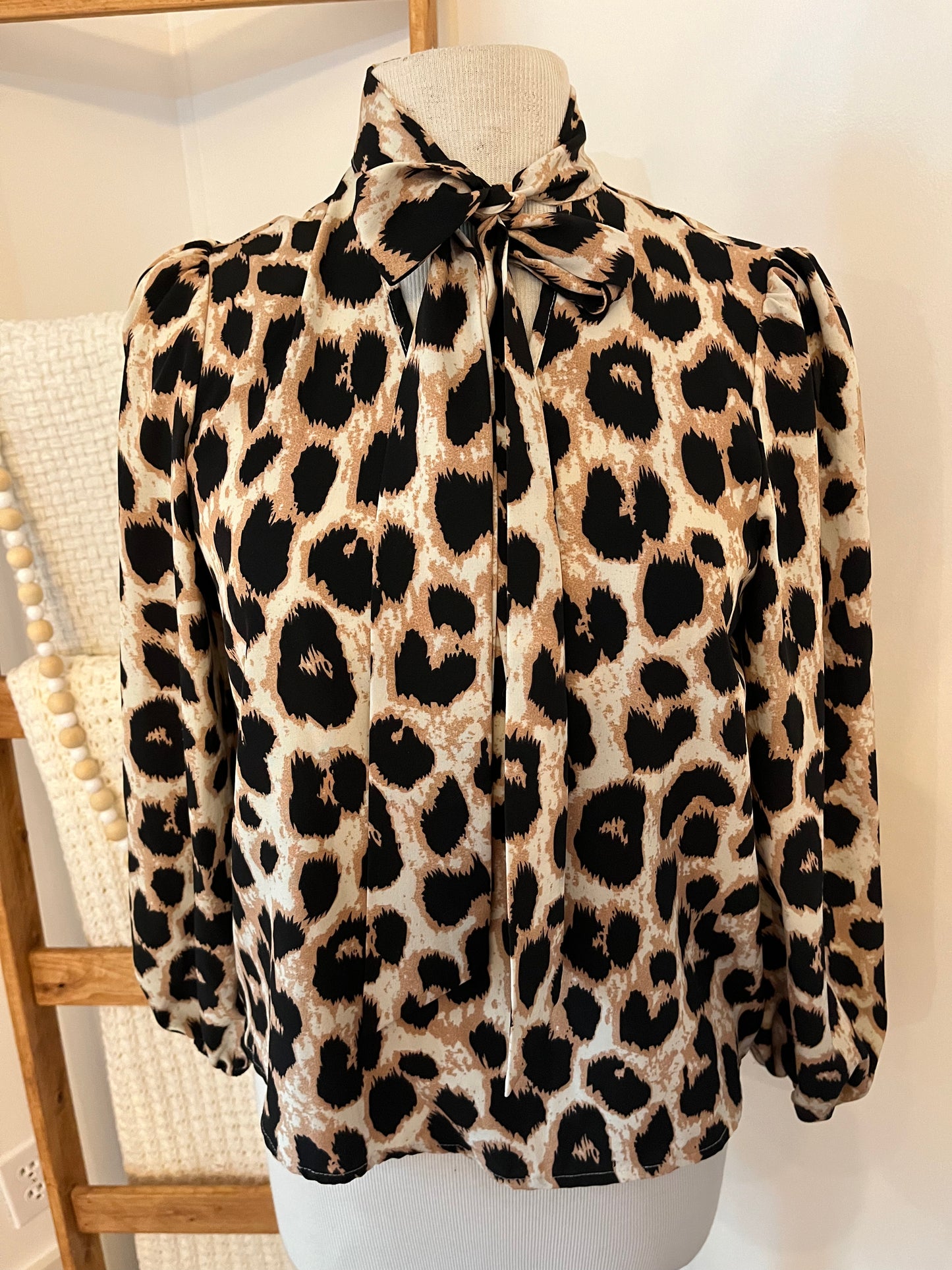 SHEIN Leopard Top with Tie