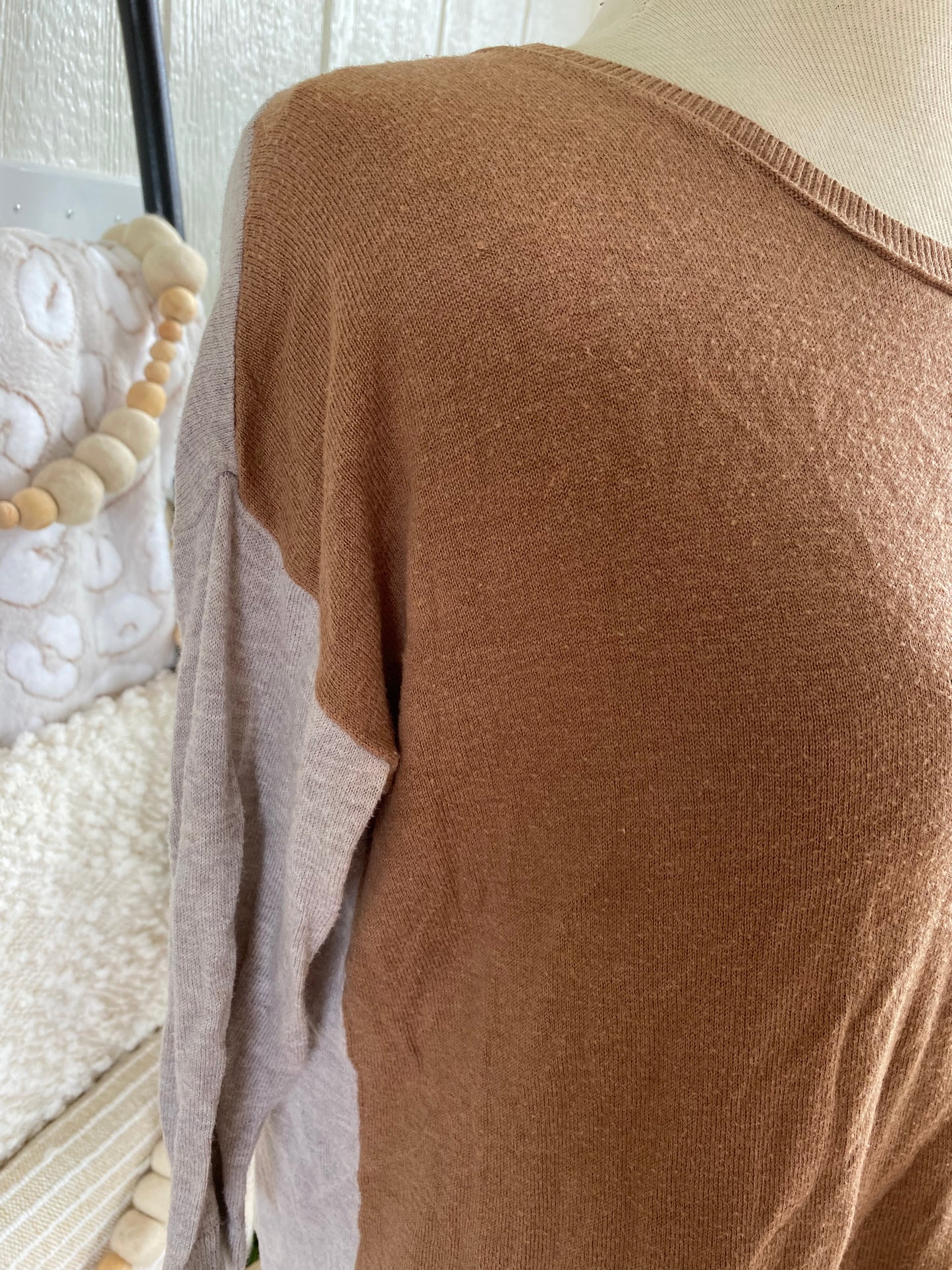 Old Navy Tan and Camel Sweater