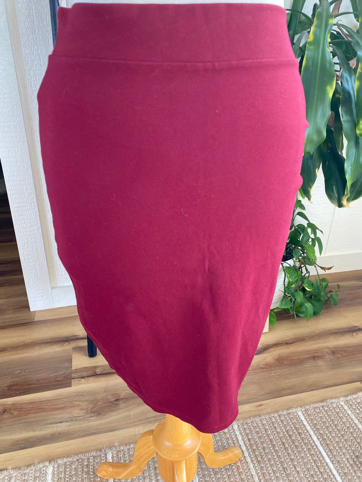 Urban Coco Burgundy Pencil Skirt