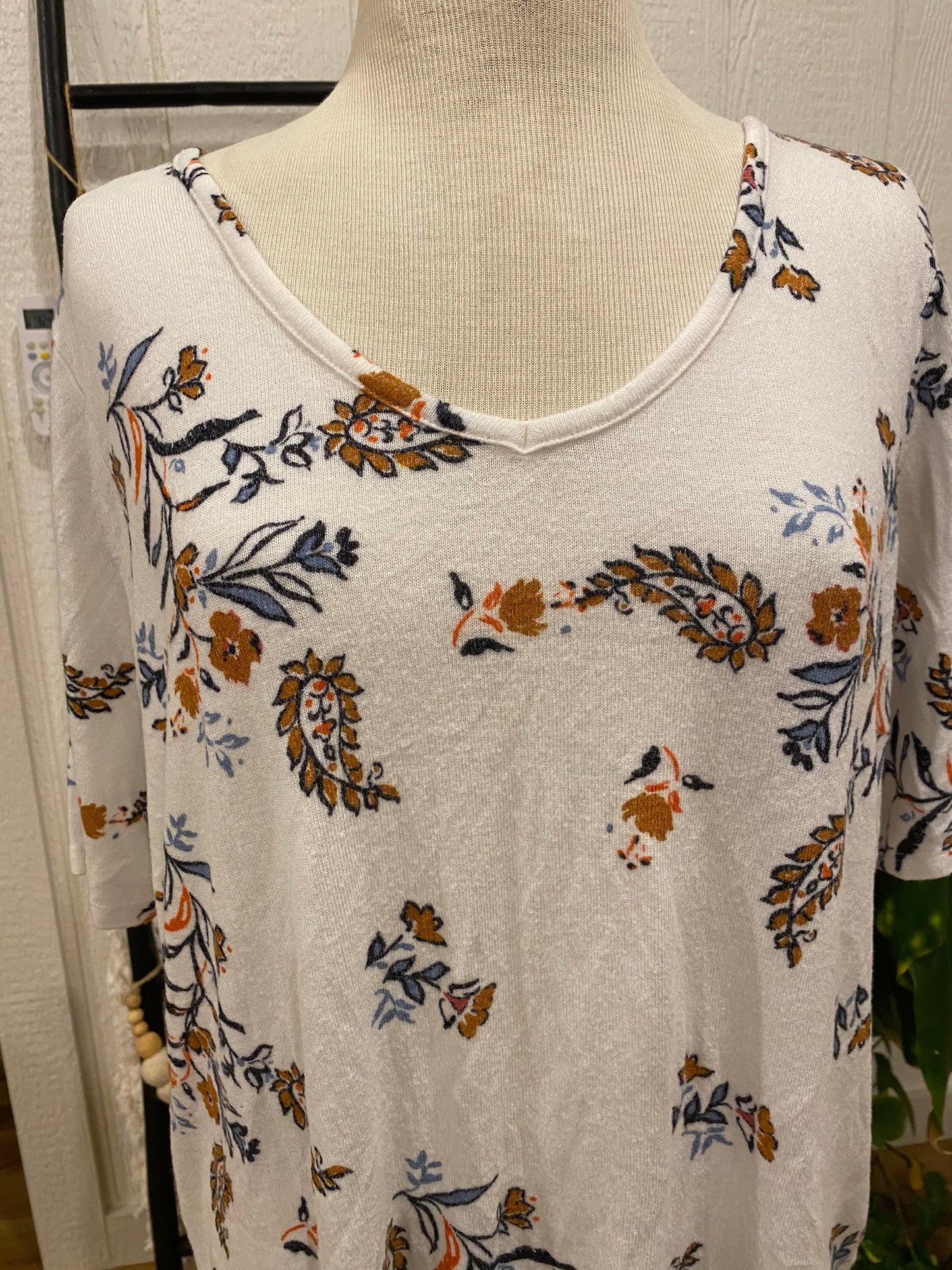 Maurices Cream and Mustard Print Tee