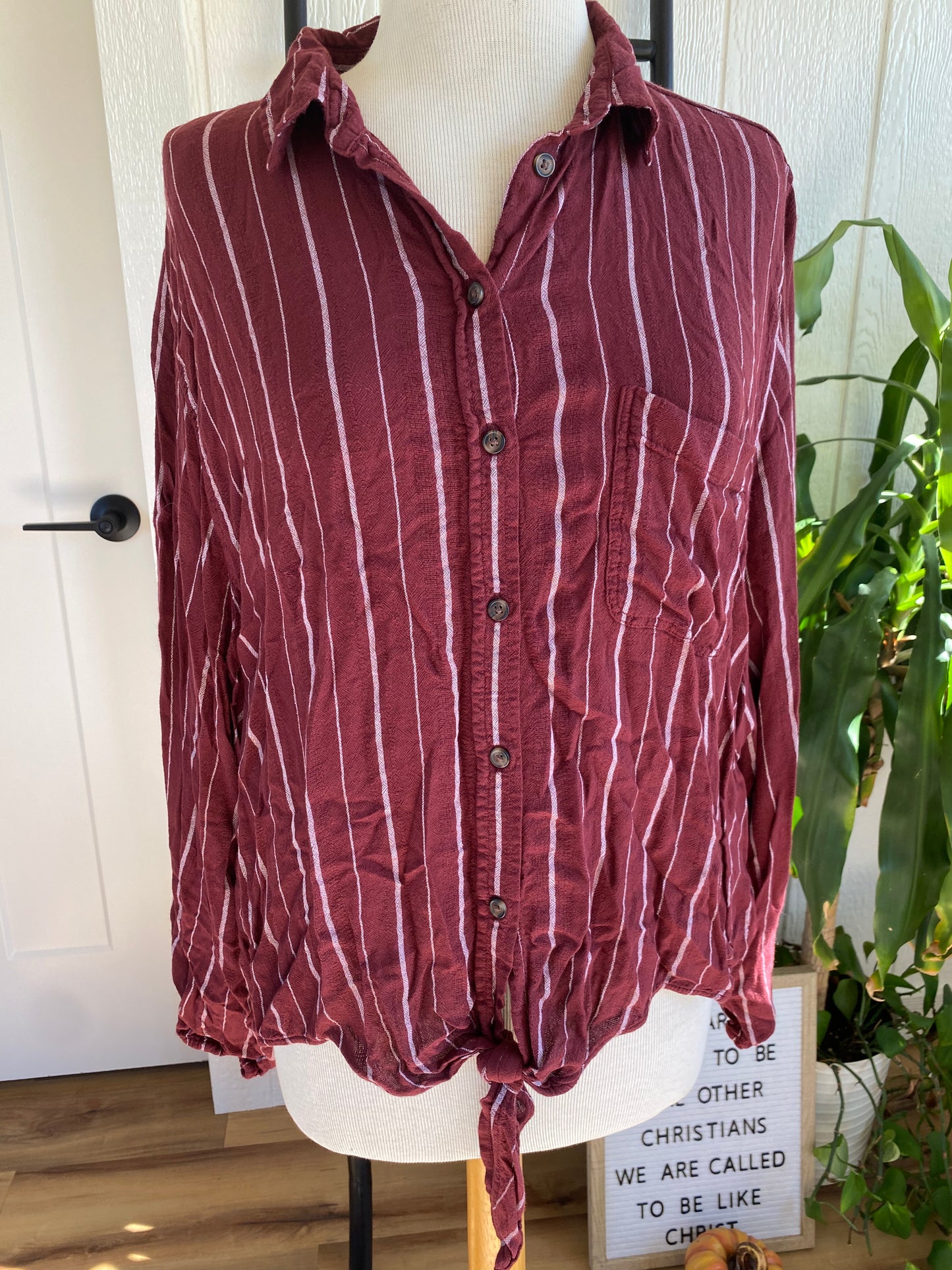 American Eagle Burgundy Stripe Top With Tie Waist