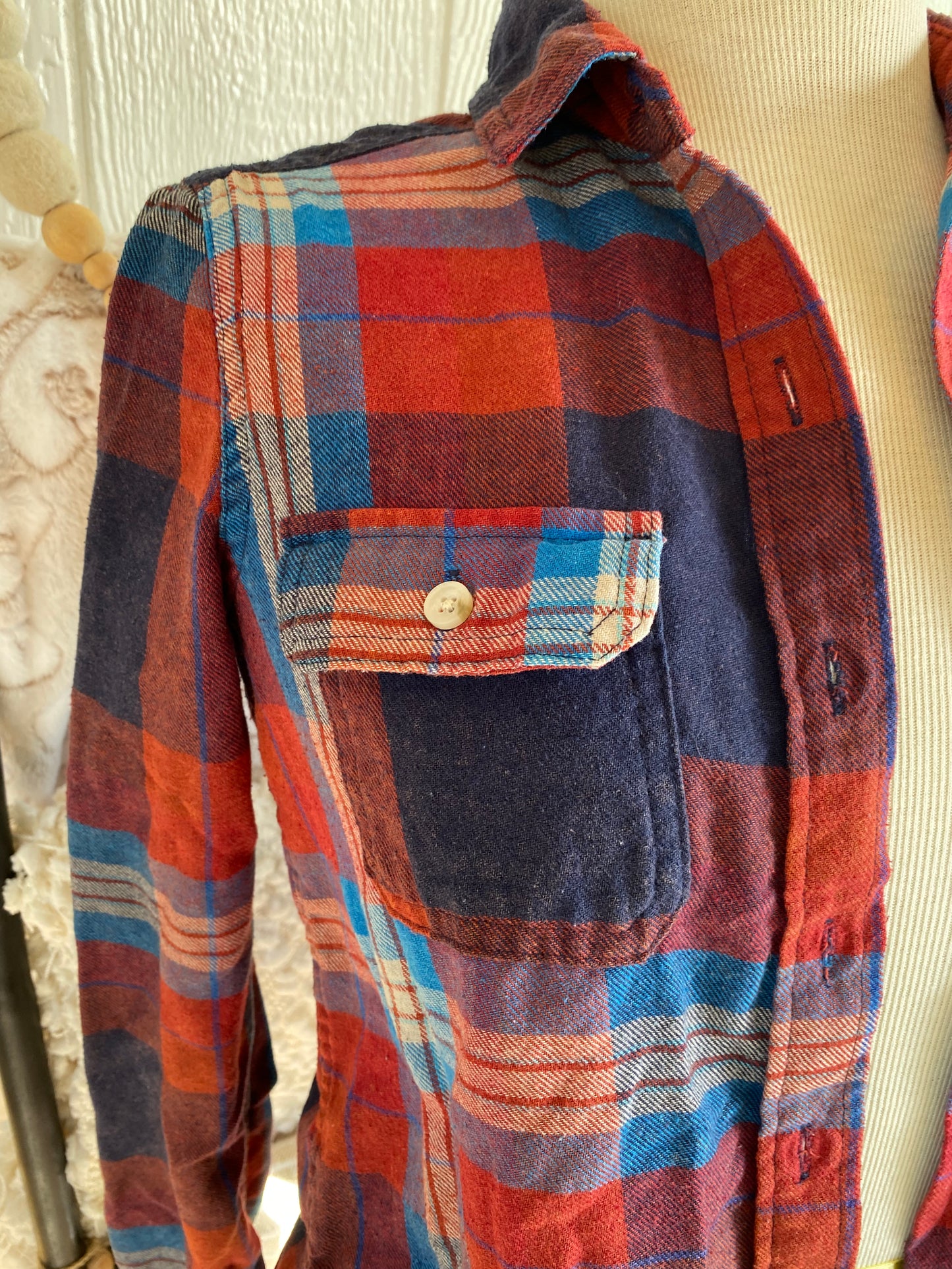 Mossimo Red and Blue Plaid Flannel Button Up